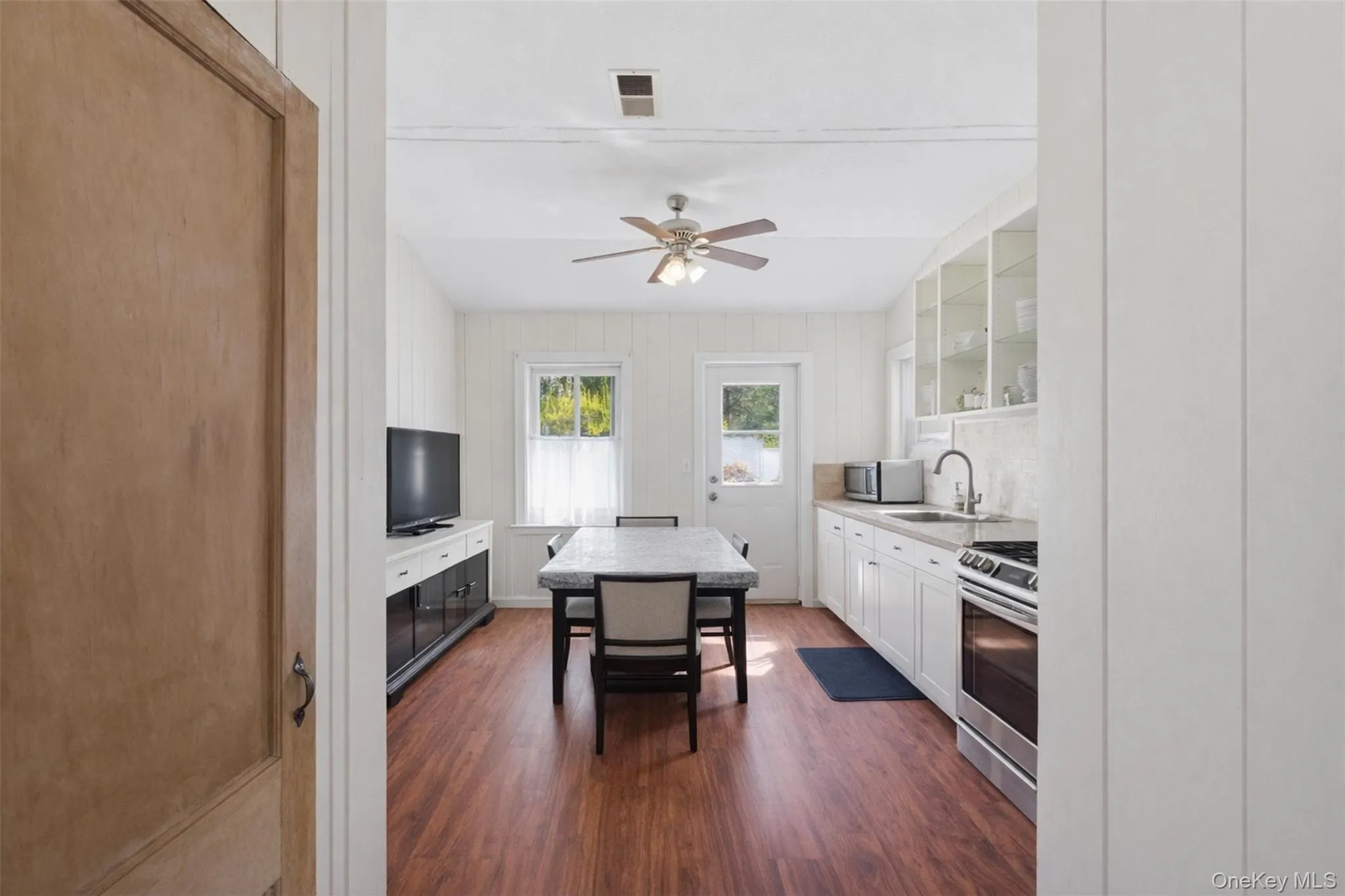 35 Highland Road, Carmel, NY, 2 Bedrooms Bedrooms, 5 Rooms Rooms,1 BathroomBathrooms,Residential,For Rent,Highland,0,980782 35 Highland Road, Carmel, NY, 2 Bedrooms Bedrooms, 5 Rooms Rooms,1 BathroomBathrooms,Residential,For Rent,Highland,0,980782