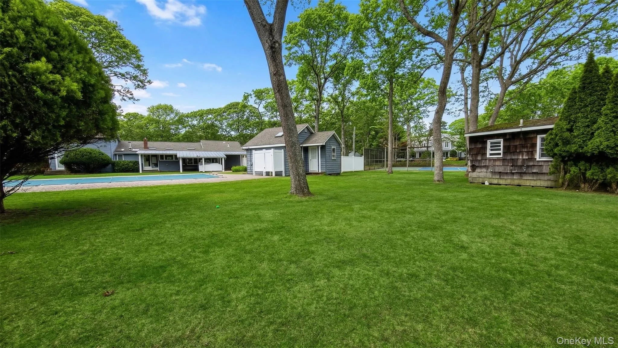 13 Beachland Avenue, Southampton, NY, 4 Bedrooms Bedrooms, 6 Rooms Rooms,4 BathroomsBathrooms,Residential Lease,For Rent,Beachland,0,980783 13 Beachland Avenue, Southampton, NY, 4 Bedrooms Bedrooms, 6 Rooms Rooms,4 BathroomsBathrooms,Residential Lease,For Rent,Beachland,0,980783