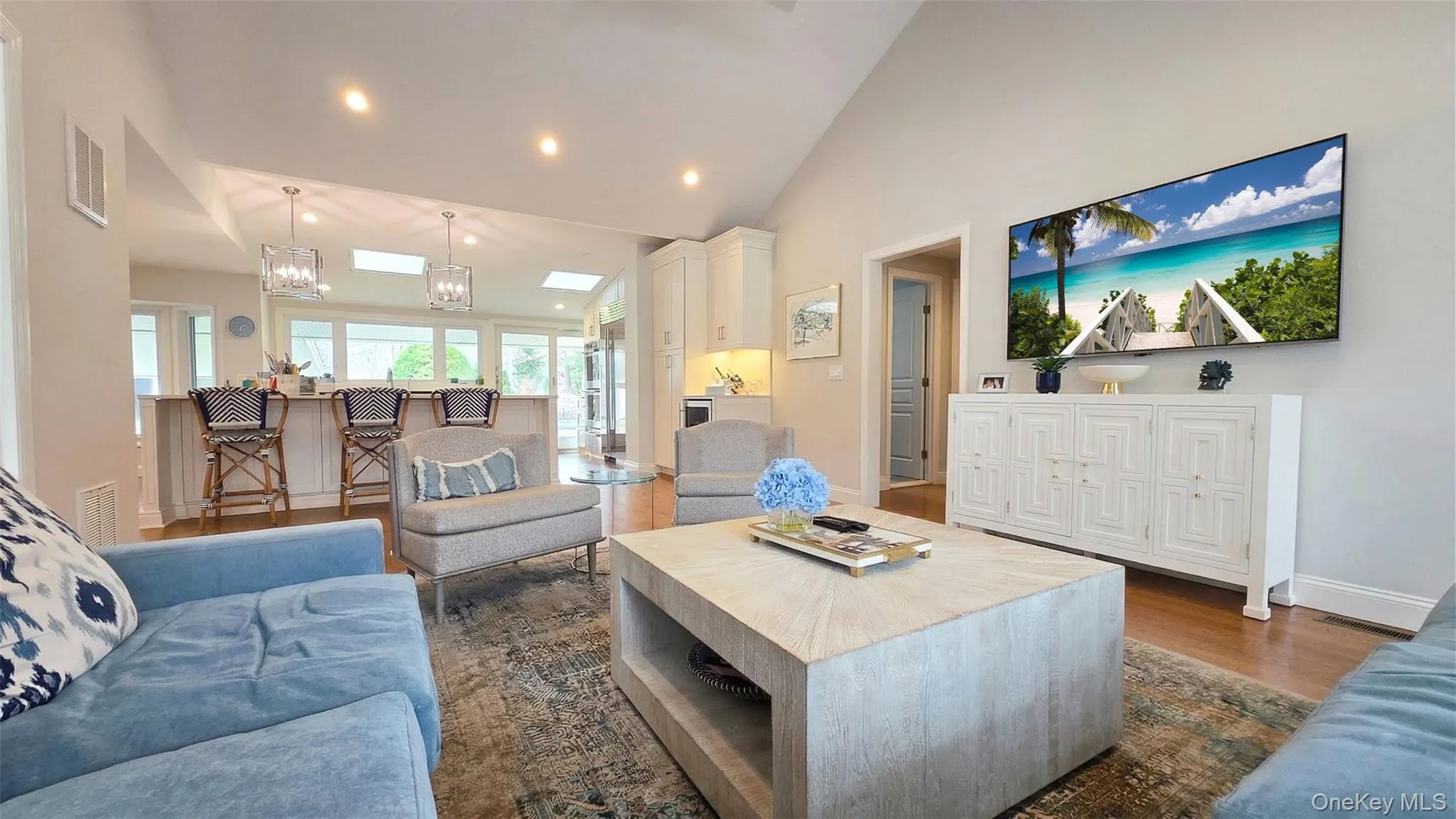 13 Beachland Avenue, Southampton, NY, 4 Bedrooms Bedrooms, 6 Rooms Rooms,4 BathroomsBathrooms,Residential Lease,For Rent,Beachland,0,980783 13 Beachland Avenue, Southampton, NY, 4 Bedrooms Bedrooms, 6 Rooms Rooms,4 BathroomsBathrooms,Residential Lease,For Rent,Beachland,0,980783