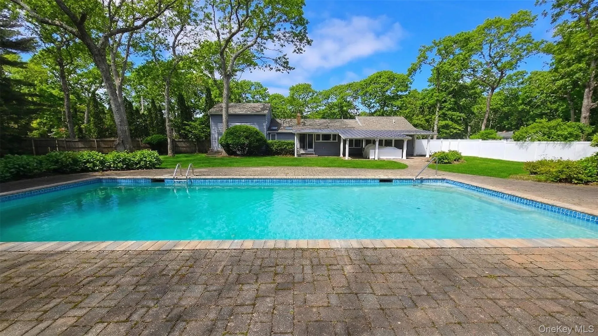 13 Beachland Avenue, Southampton, NY, 4 Bedrooms Bedrooms, 6 Rooms Rooms,4 BathroomsBathrooms,Residential Lease,For Rent,Beachland,0,980783 13 Beachland Avenue, Southampton, NY, 4 Bedrooms Bedrooms, 6 Rooms Rooms,4 BathroomsBathrooms,Residential Lease,For Rent,Beachland,0,980783