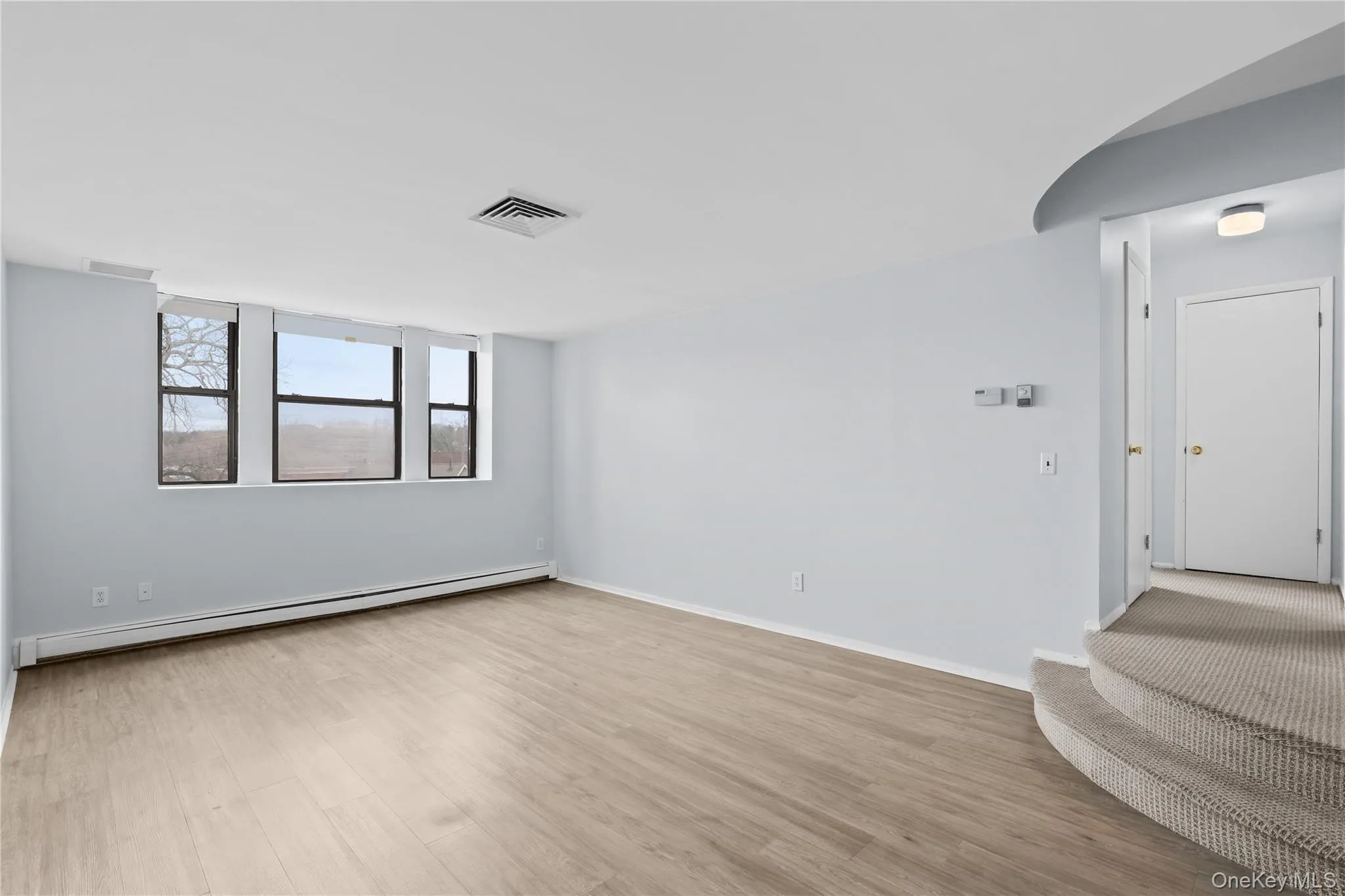 60 Kensico Road, Mount Pleasant, NY, 1 Bedroom Bedrooms, 3 Rooms Rooms,1 BathroomBathrooms,Residential Lease,For Rent,Kensico,0,980784 60 Kensico Road, Mount Pleasant, NY, 1 Bedroom Bedrooms, 3 Rooms Rooms,1 BathroomBathrooms,Residential Lease,For Rent,Kensico,0,980784
