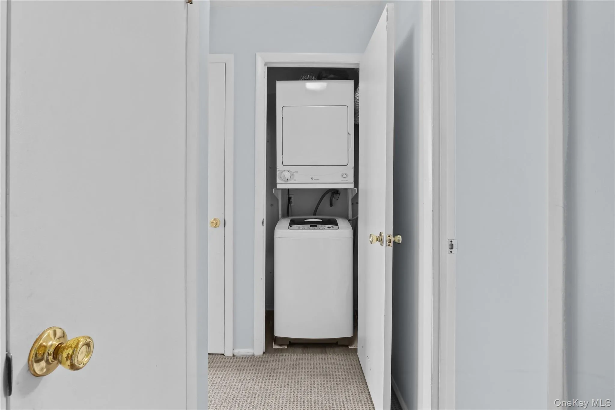60 Kensico Road, Mount Pleasant, NY, 1 Bedroom Bedrooms, 3 Rooms Rooms,1 BathroomBathrooms,Residential Lease,For Rent,Kensico,0,980784 60 Kensico Road, Mount Pleasant, NY, 1 Bedroom Bedrooms, 3 Rooms Rooms,1 BathroomBathrooms,Residential Lease,For Rent,Kensico,0,980784