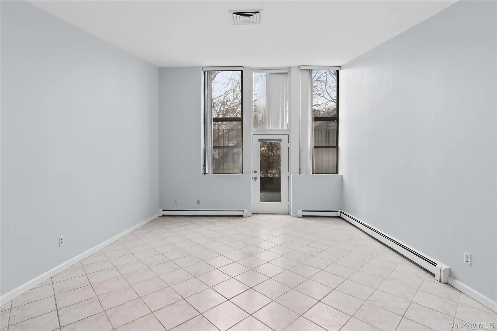 60 Kensico Road, Mount Pleasant, NY, 1 Bedroom Bedrooms, 3 Rooms Rooms,1 BathroomBathrooms,Residential Lease,For Rent,Kensico,0,980785 60 Kensico Road, Mount Pleasant, NY, 1 Bedroom Bedrooms, 3 Rooms Rooms,1 BathroomBathrooms,Residential Lease,For Rent,Kensico,0,980785