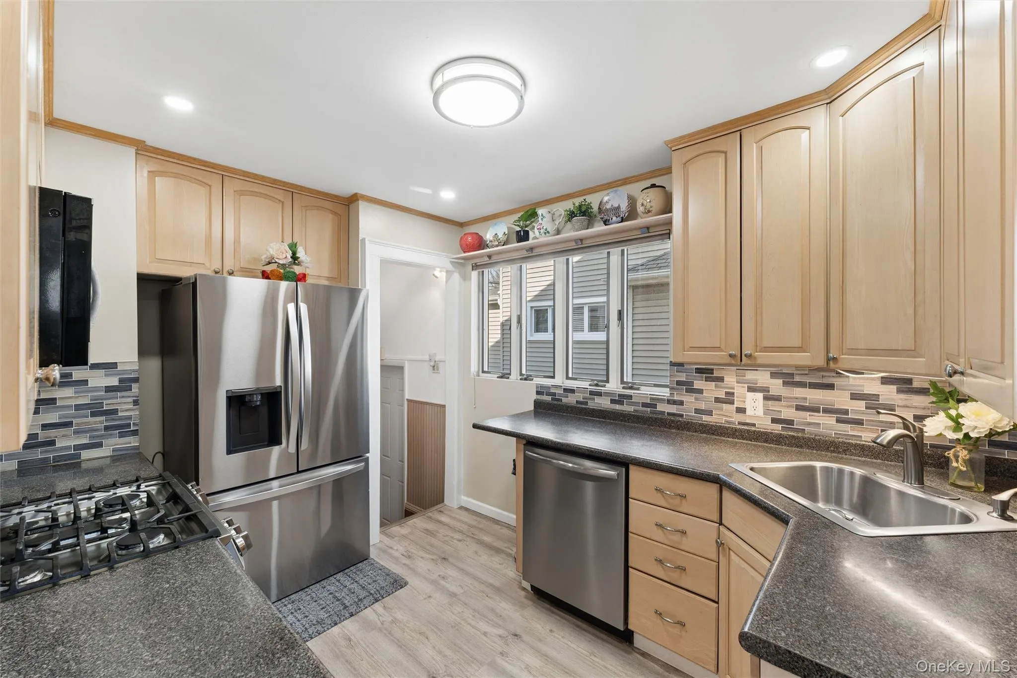 262 Floral Boulevard, Hempstead, NY, 3 Bedrooms Bedrooms, 7 Rooms Rooms,1 BathroomBathrooms,Residential,For Rent,Floral,0,980793 262 Floral Boulevard, Hempstead, NY, 3 Bedrooms Bedrooms, 7 Rooms Rooms,1 BathroomBathrooms,Residential,For Rent,Floral,0,980793