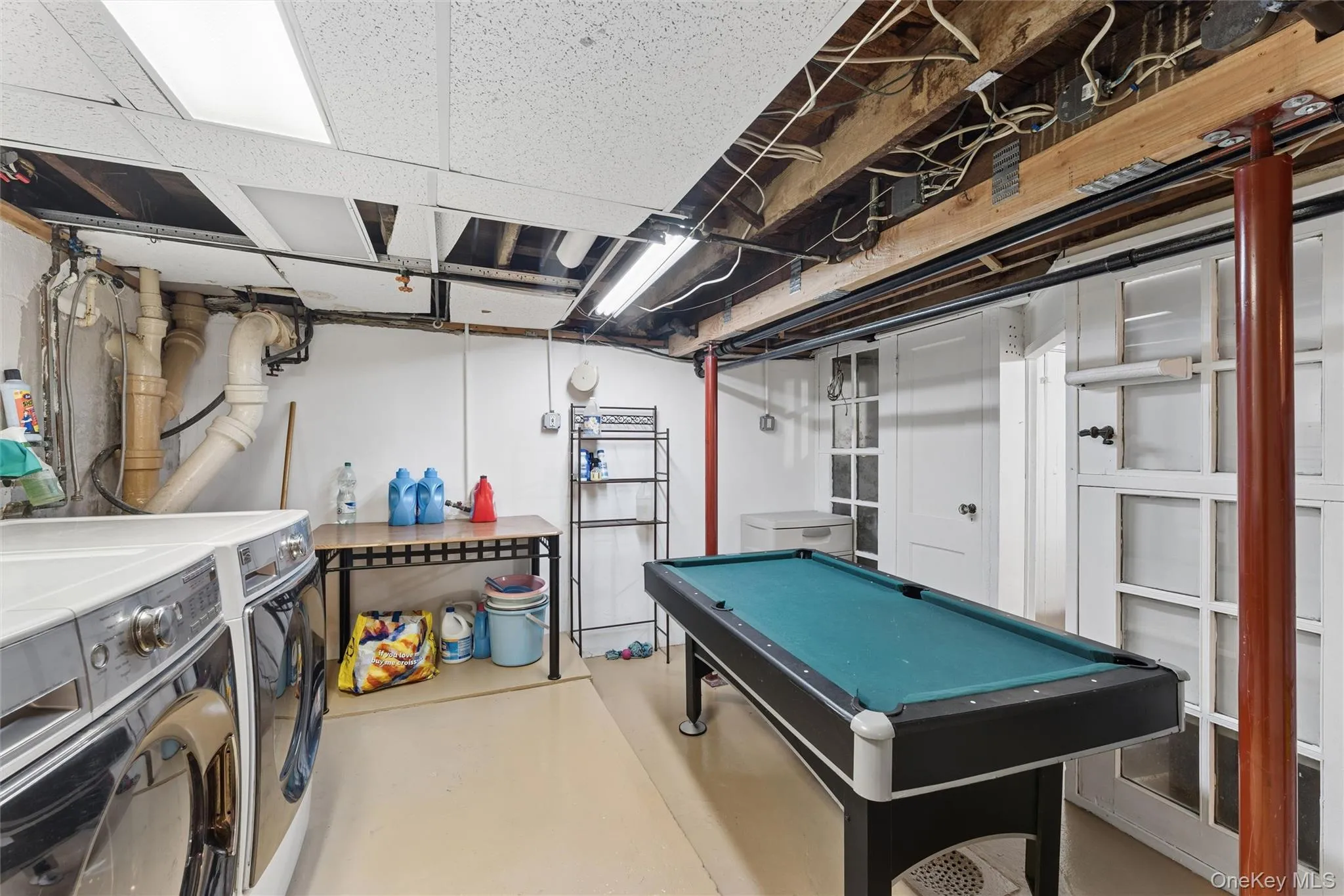 262 Floral Boulevard, Hempstead, NY, 3 Bedrooms Bedrooms, 7 Rooms Rooms,1 BathroomBathrooms,Residential,For Rent,Floral,0,980793 262 Floral Boulevard, Hempstead, NY, 3 Bedrooms Bedrooms, 7 Rooms Rooms,1 BathroomBathrooms,Residential,For Rent,Floral,0,980793