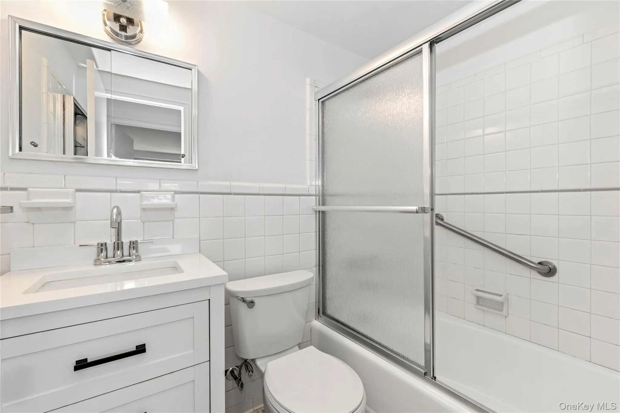 61-15 97, New York, NY, 1 Bedroom Bedrooms, 5 Rooms Rooms,1 BathroomBathrooms,Residential,For Rent,97,0,980796 61-15 97, New York, NY, 1 Bedroom Bedrooms, 5 Rooms Rooms,1 BathroomBathrooms,Residential,For Rent,97,0,980796