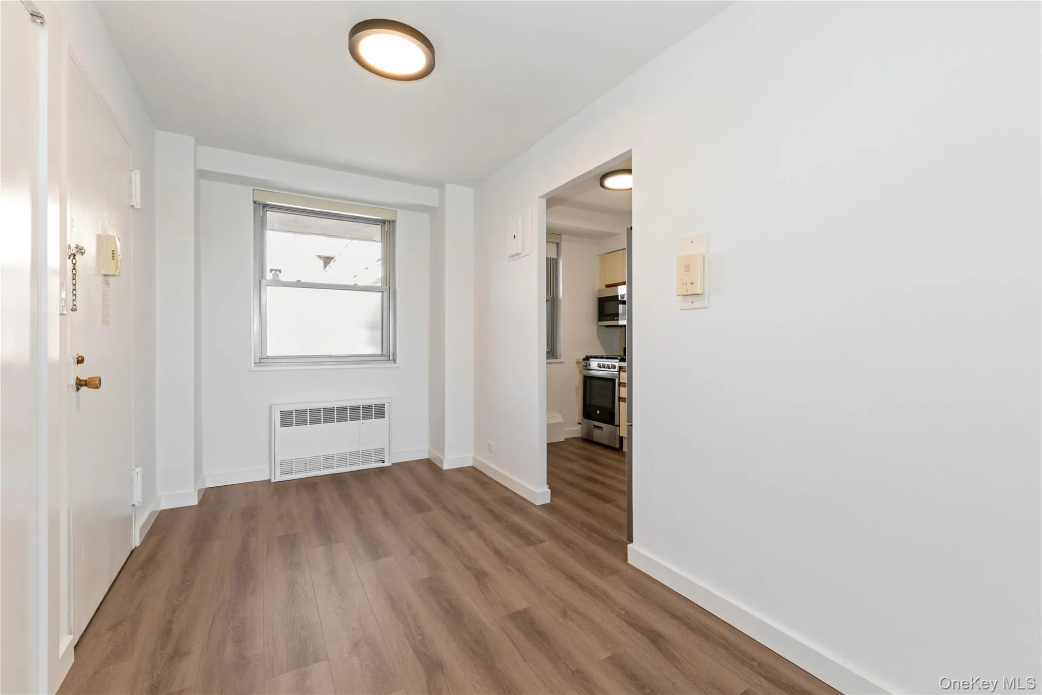 61-15 97, New York, NY, 1 Bedroom Bedrooms, 5 Rooms Rooms,1 BathroomBathrooms,Residential,For Rent,97,0,980796 61-15 97, New York, NY, 1 Bedroom Bedrooms, 5 Rooms Rooms,1 BathroomBathrooms,Residential,For Rent,97,0,980796
