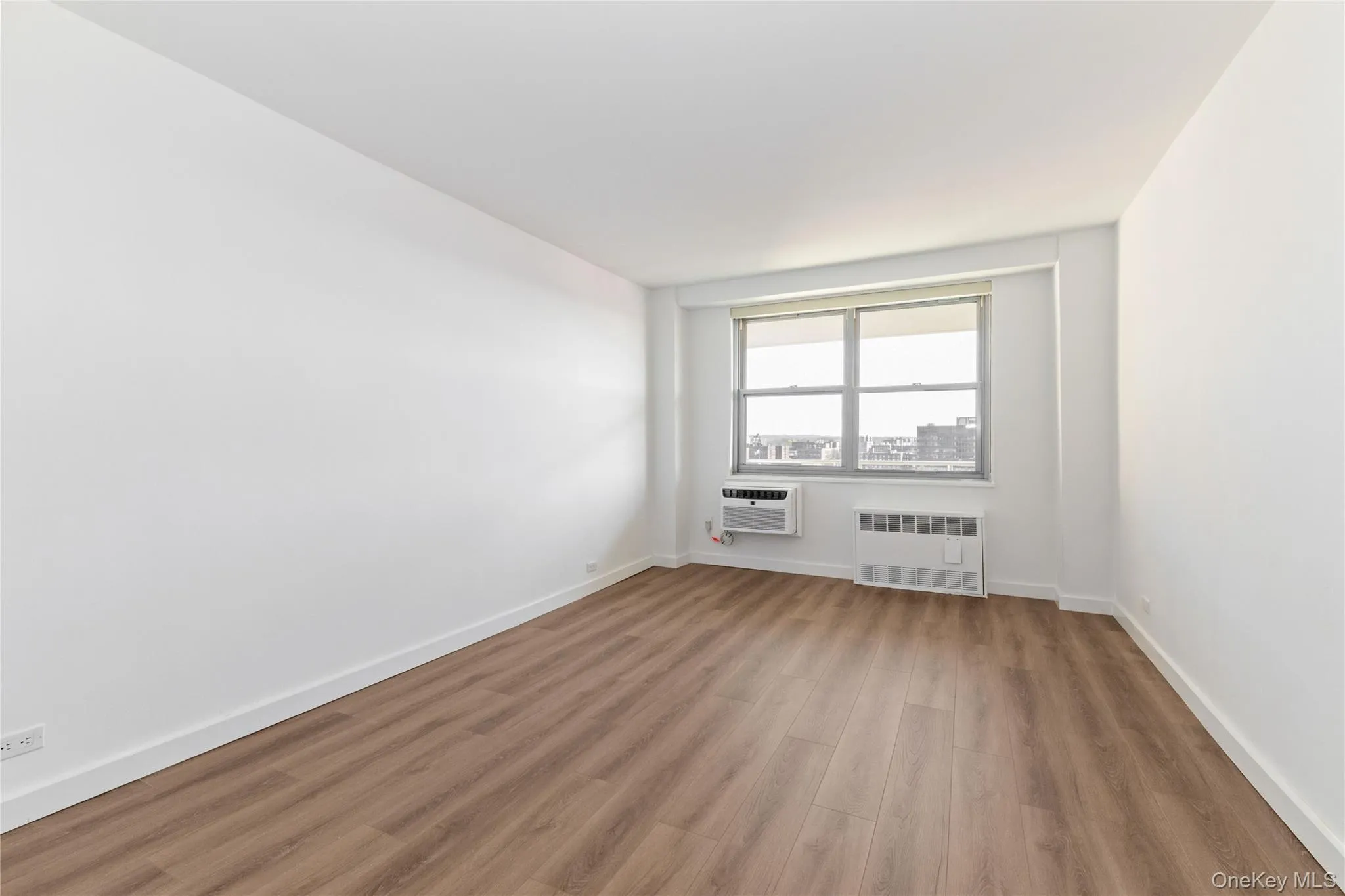 61-15 97, New York, NY, 1 Bedroom Bedrooms, 5 Rooms Rooms,1 BathroomBathrooms,Residential,For Rent,97,0,980796 61-15 97, New York, NY, 1 Bedroom Bedrooms, 5 Rooms Rooms,1 BathroomBathrooms,Residential,For Rent,97,0,980796