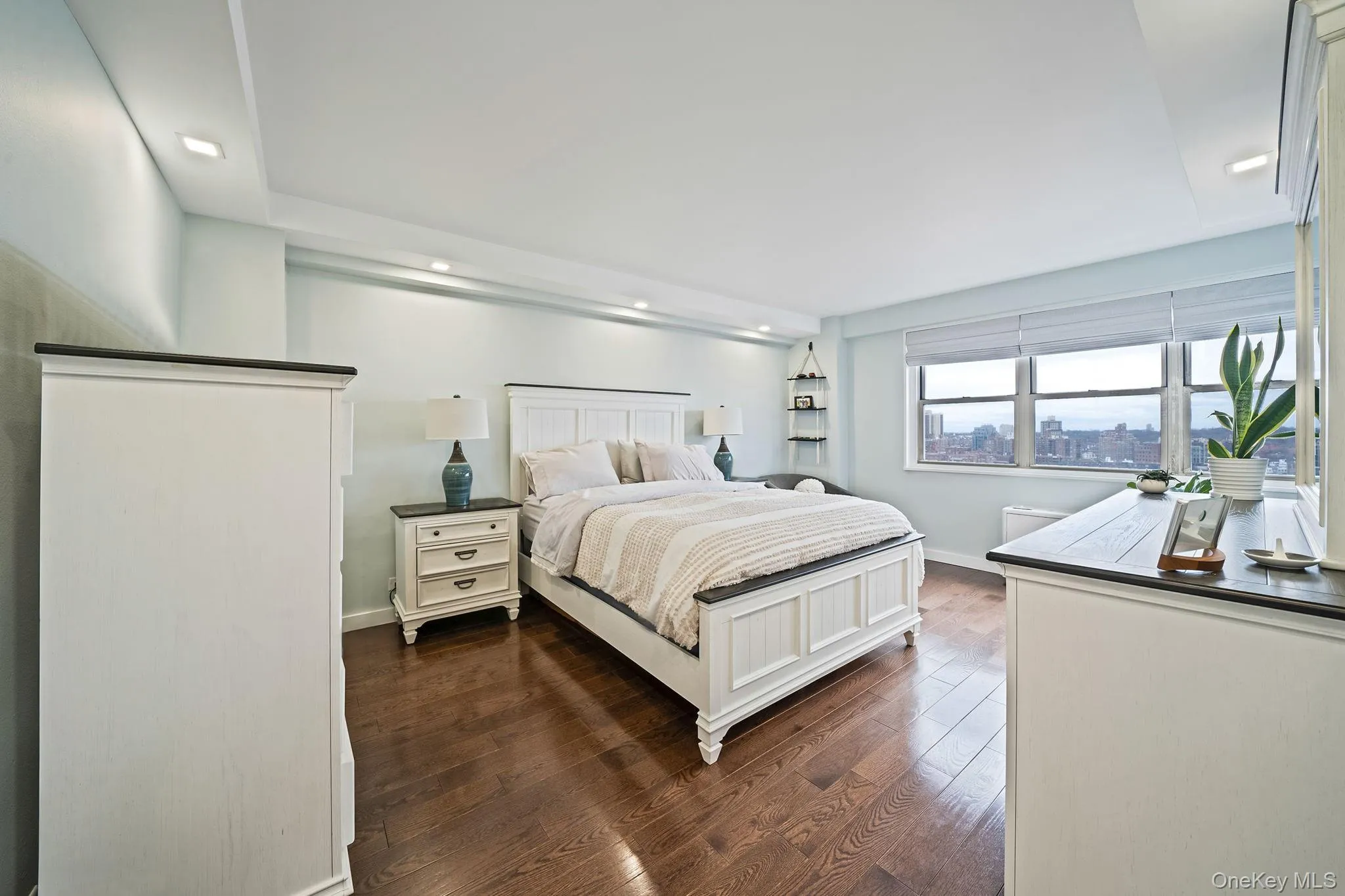 10230 66th Road, New York, NY, 2 Bedrooms Bedrooms, 4 Rooms Rooms,1 BathroomBathrooms,Residential,For Rent,66th,0,980809 10230 66th Road, New York, NY, 2 Bedrooms Bedrooms, 4 Rooms Rooms,1 BathroomBathrooms,Residential,For Rent,66th,0,980809