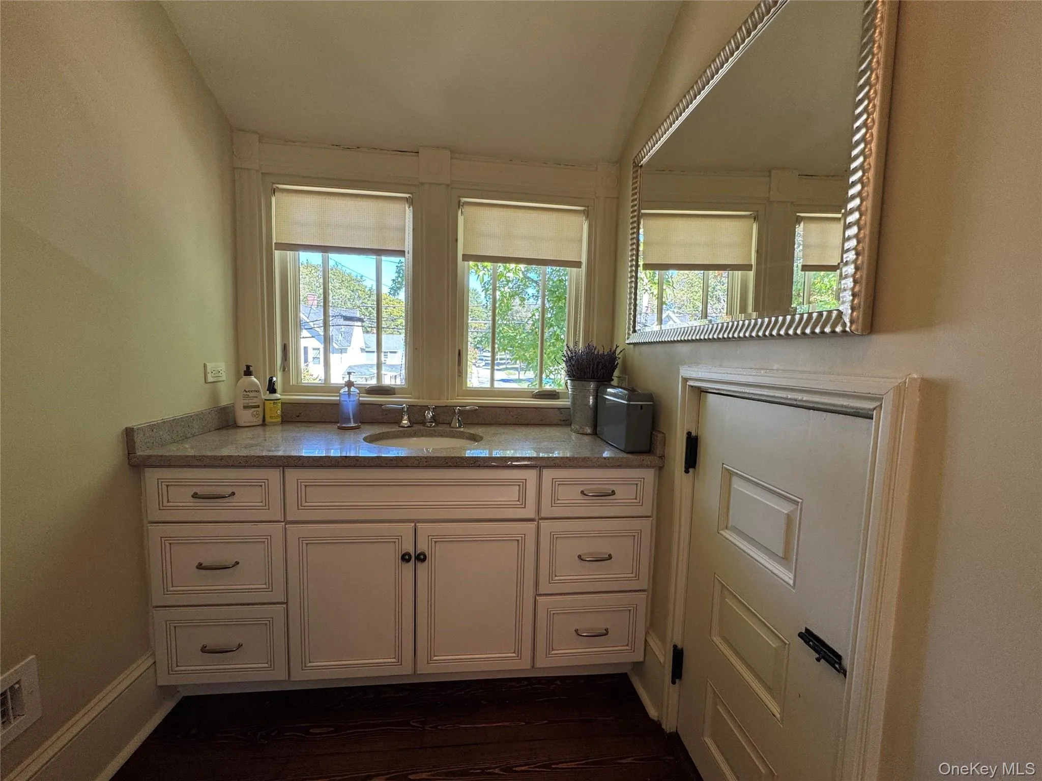 Shared Bathroom Shared Bathroom