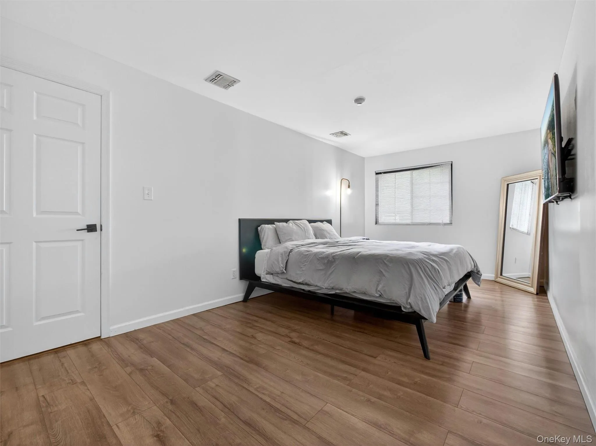 8 Klint Court, Clarkstown, NY, 2 Bedrooms Bedrooms, 4 Rooms Rooms,1 BathroomBathrooms,Residential,For Rent,Klint,0,980832 8 Klint Court, Clarkstown, NY, 2 Bedrooms Bedrooms, 4 Rooms Rooms,1 BathroomBathrooms,Residential,For Rent,Klint,0,980832