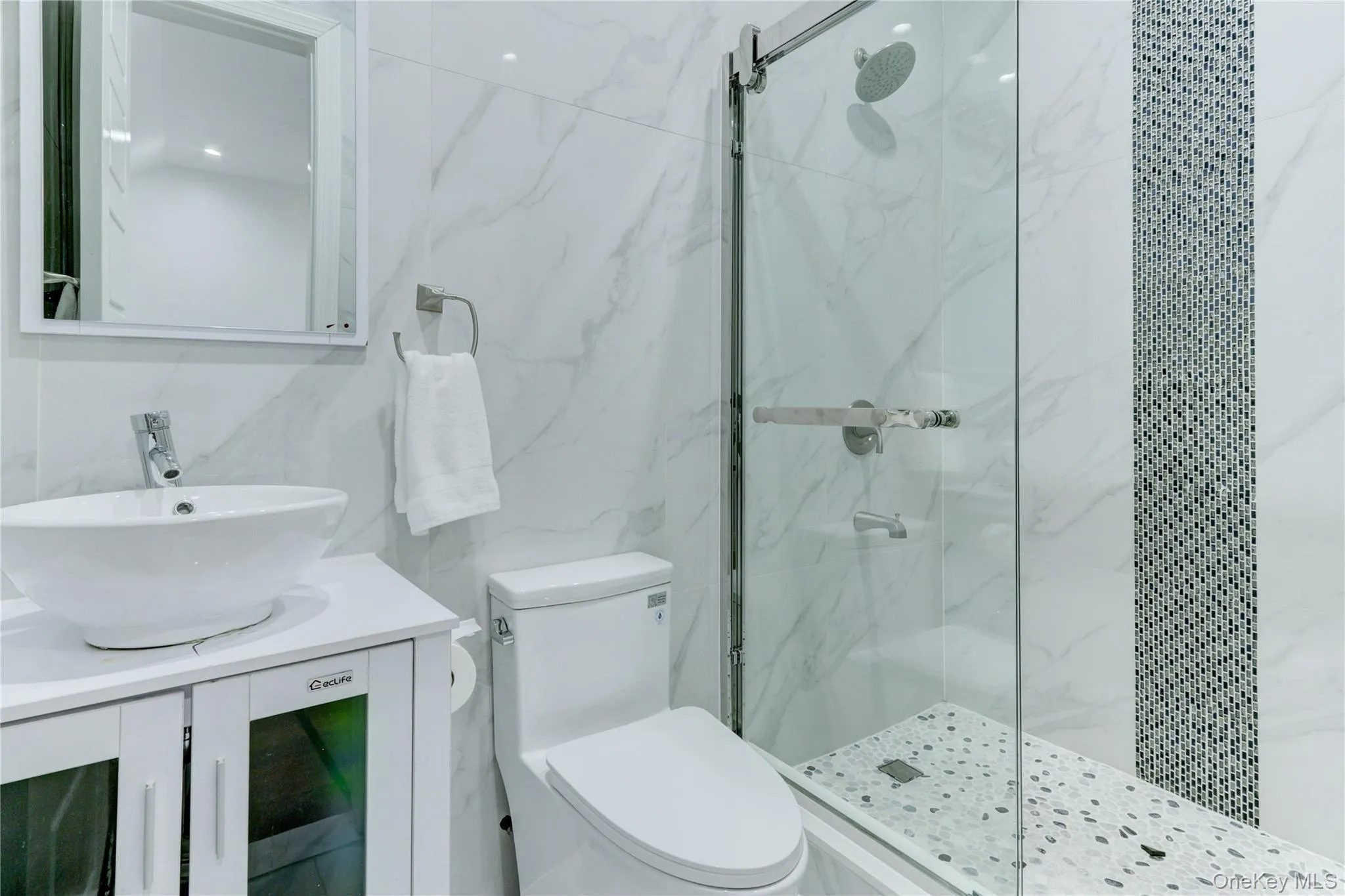 120 Majestic Drive, Huntington, NY, 8 Bedrooms Bedrooms, 21 Rooms Rooms,9 BathroomsBathrooms,Residential Lease,For Rent,Majestic,0,980840 120 Majestic Drive, Huntington, NY, 8 Bedrooms Bedrooms, 21 Rooms Rooms,9 BathroomsBathrooms,Residential Lease,For Rent,Majestic,0,980840