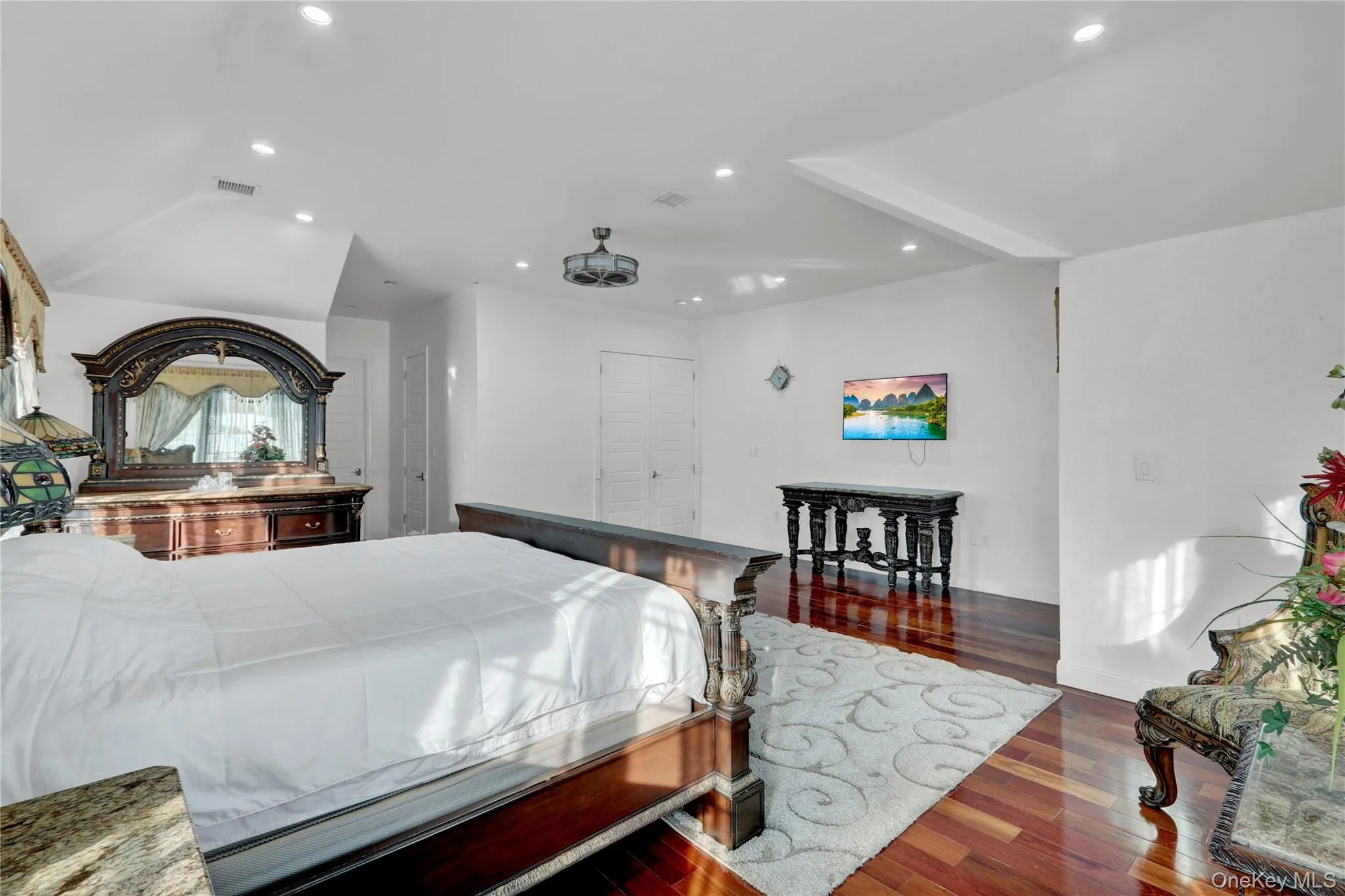 120 Majestic Drive, Huntington, NY, 8 Bedrooms Bedrooms, 21 Rooms Rooms,9 BathroomsBathrooms,Residential Lease,For Rent,Majestic,0,980840 120 Majestic Drive, Huntington, NY, 8 Bedrooms Bedrooms, 21 Rooms Rooms,9 BathroomsBathrooms,Residential Lease,For Rent,Majestic,0,980840