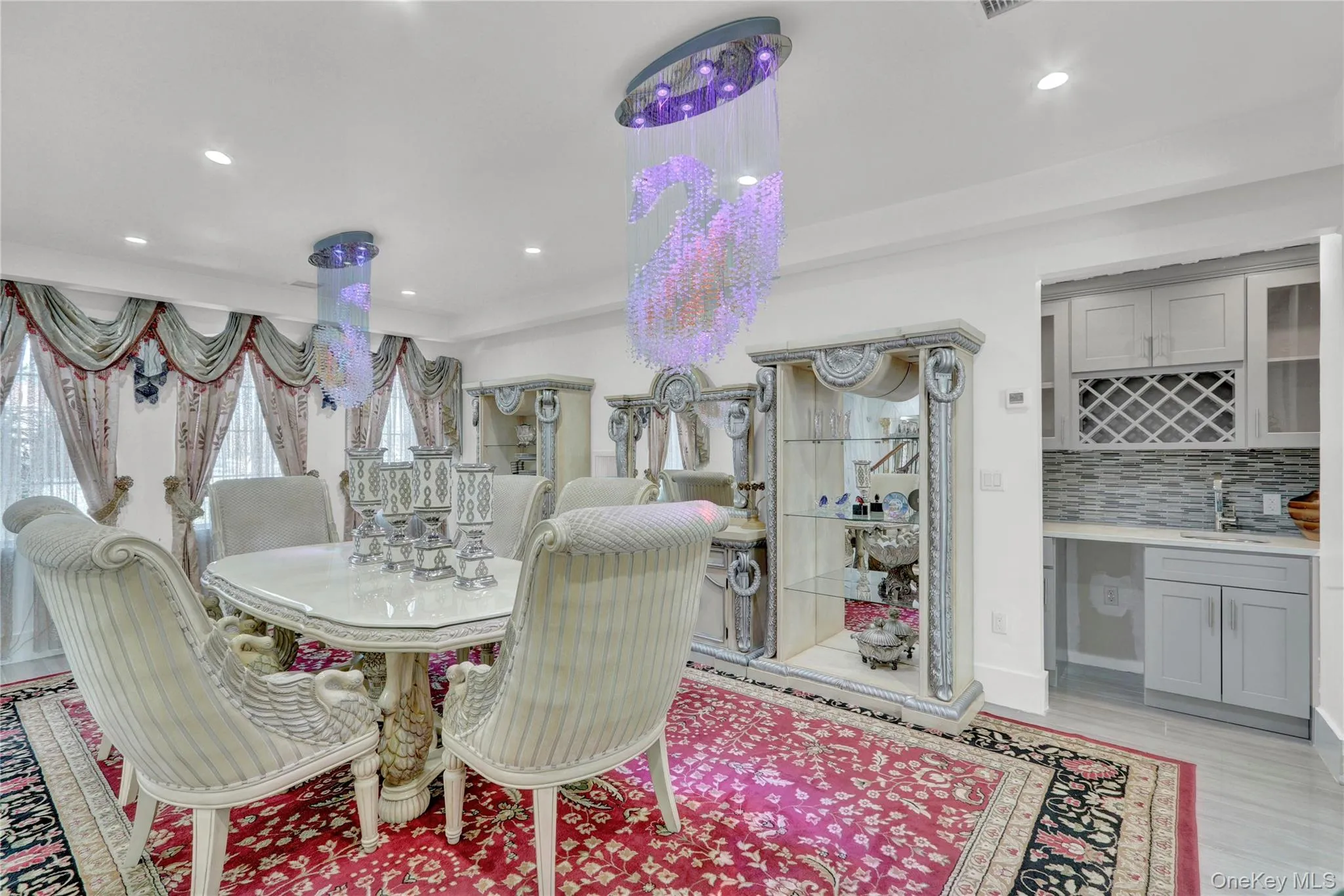 120 Majestic Drive, Huntington, NY, 8 Bedrooms Bedrooms, 21 Rooms Rooms,9 BathroomsBathrooms,Residential Lease,For Rent,Majestic,0,980840 120 Majestic Drive, Huntington, NY, 8 Bedrooms Bedrooms, 21 Rooms Rooms,9 BathroomsBathrooms,Residential Lease,For Rent,Majestic,0,980840