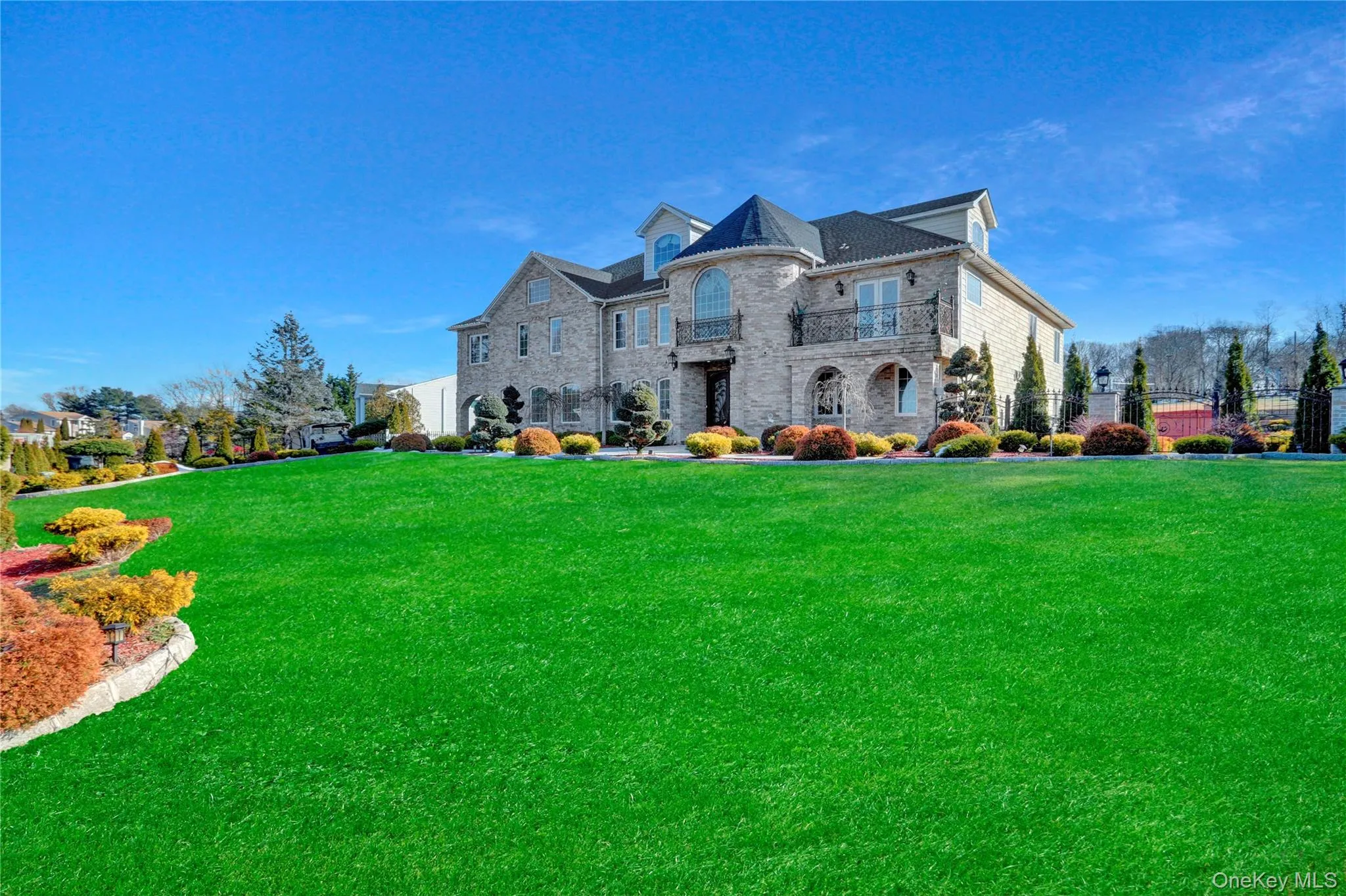 120 Majestic Drive, Huntington, NY, 8 Bedrooms Bedrooms, 21 Rooms Rooms,9 BathroomsBathrooms,Residential Lease,For Rent,Majestic,0,980840 120 Majestic Drive, Huntington, NY, 8 Bedrooms Bedrooms, 21 Rooms Rooms,9 BathroomsBathrooms,Residential Lease,For Rent,Majestic,0,980840