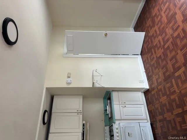451 Broadway, Long Beach, NY, 2 Rooms Rooms,1 BathroomBathrooms,Residential Lease,For Rent,Broadway,0,980845 451 Broadway, Long Beach, NY, 2 Rooms Rooms,1 BathroomBathrooms,Residential Lease,For Rent,Broadway,0,980845