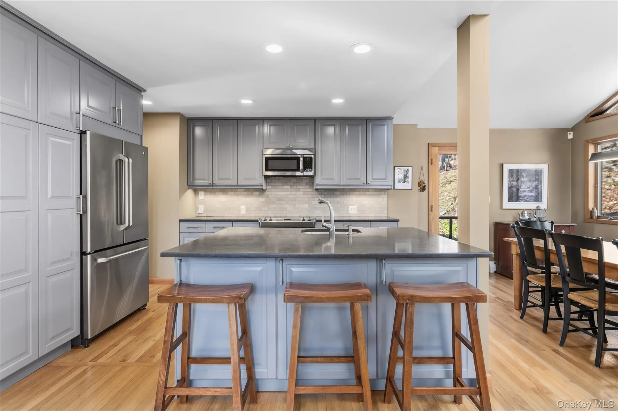 6 Tennis Court Road, Carmel, NY, 4 Bedrooms Bedrooms, 9 Rooms Rooms,3 BathroomsBathrooms,Residential,For Rent,Tennis Court,0,KEY980849 6 Tennis Court Road, Carmel, NY, 4 Bedrooms Bedrooms, 9 Rooms Rooms,3 BathroomsBathrooms,Residential,For Rent,Tennis Court,0,KEY980849