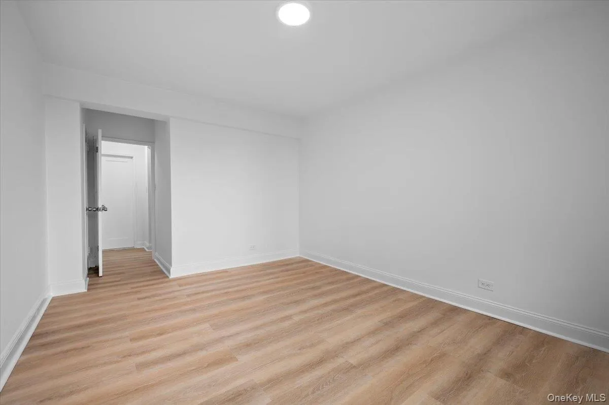 3840 Greystone Avenue, New York, NY, 1 Bedroom Bedrooms, 4 Rooms Rooms,1 BathroomBathrooms,Residential,For Rent,Greystone,0,980872 3840 Greystone Avenue, New York, NY, 1 Bedroom Bedrooms, 4 Rooms Rooms,1 BathroomBathrooms,Residential,For Rent,Greystone,0,980872