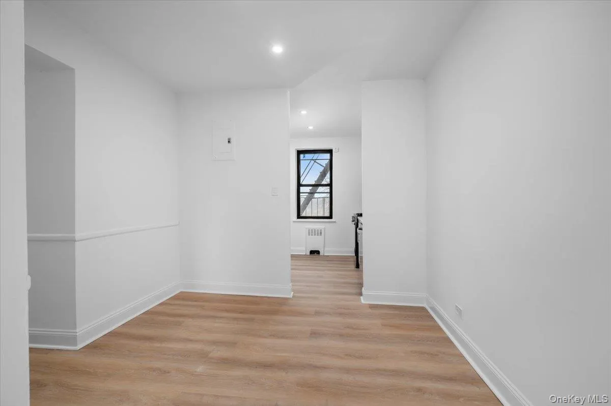3840 Greystone Avenue, New York, NY, 1 Bedroom Bedrooms, 4 Rooms Rooms,1 BathroomBathrooms,Residential,For Rent,Greystone,0,980872 3840 Greystone Avenue, New York, NY, 1 Bedroom Bedrooms, 4 Rooms Rooms,1 BathroomBathrooms,Residential,For Rent,Greystone,0,980872