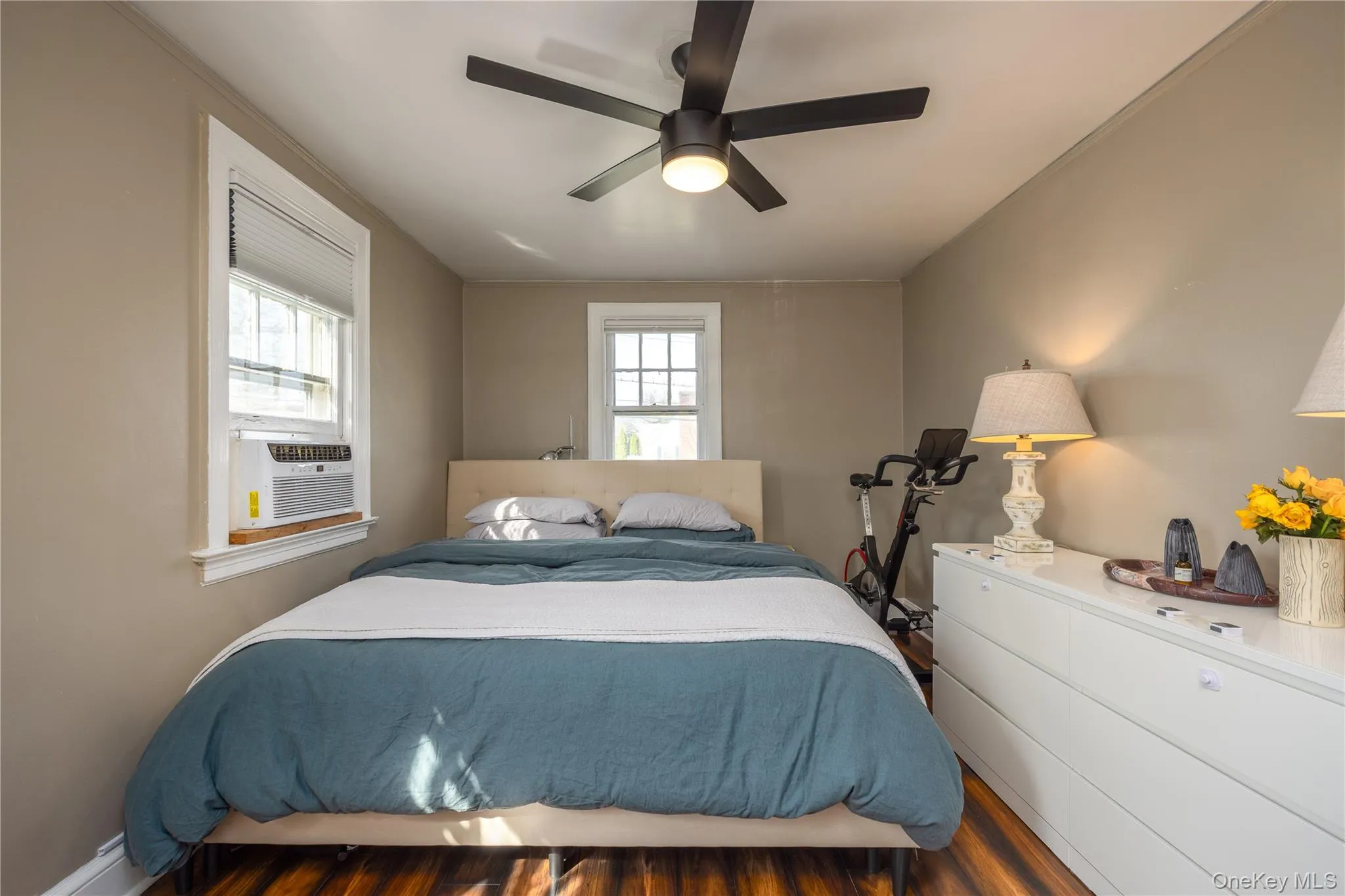 154 Bell Road, Scarsdale, NY, 3 Bedrooms Bedrooms, 7 Rooms Rooms,2 BathroomsBathrooms,Residential Lease,For Rent,Bell,0,980876 154 Bell Road, Scarsdale, NY, 3 Bedrooms Bedrooms, 7 Rooms Rooms,2 BathroomsBathrooms,Residential Lease,For Rent,Bell,0,980876