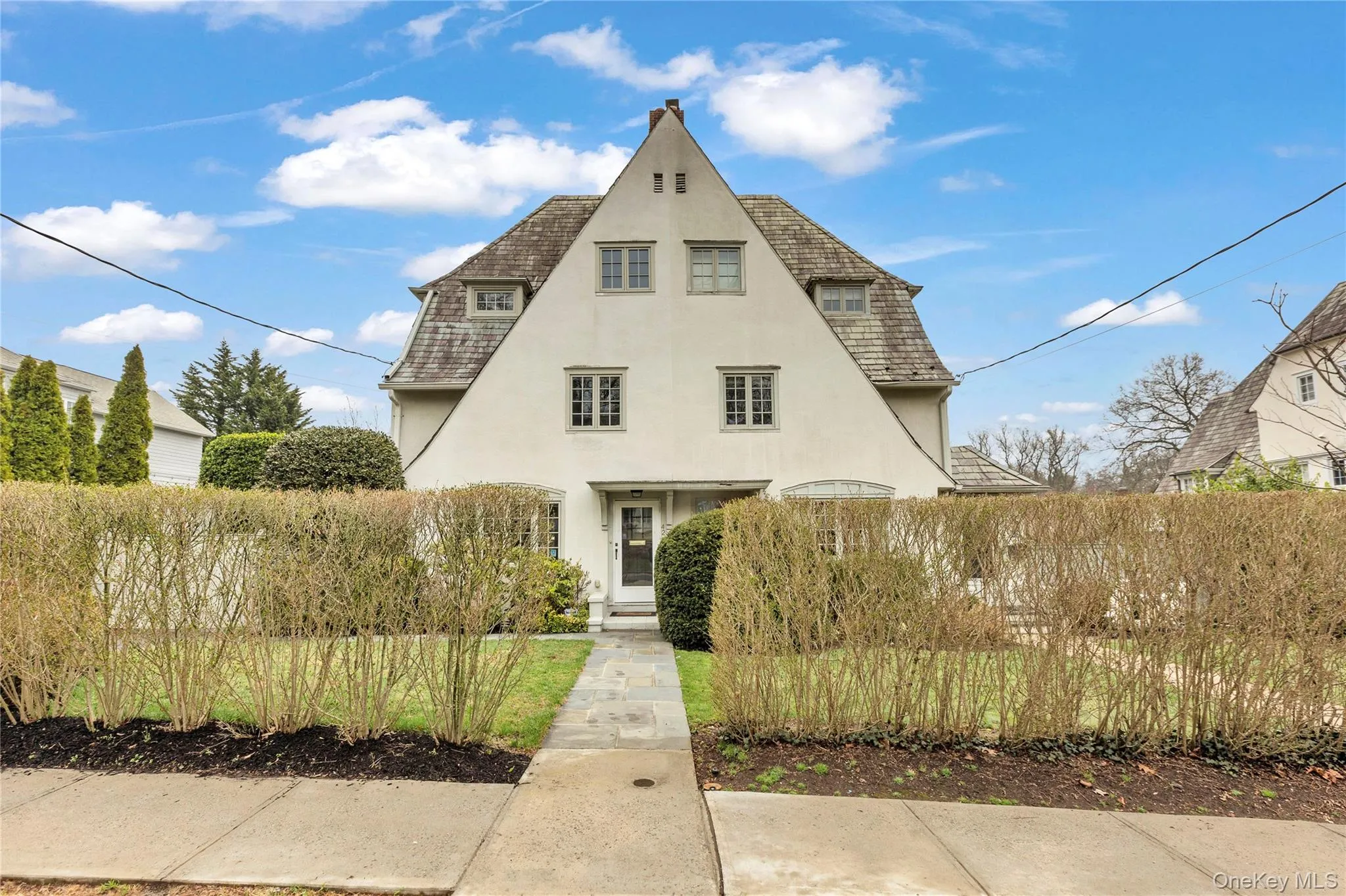 42 Tanglewylde Avenue, Eastchester, NY, 4 Bedrooms Bedrooms, 8 Rooms Rooms,3 BathroomsBathrooms,Residential Lease,For Rent,Tanglewylde,0,980896 42 Tanglewylde Avenue, Eastchester, NY, 4 Bedrooms Bedrooms, 8 Rooms Rooms,3 BathroomsBathrooms,Residential Lease,For Rent,Tanglewylde,0,980896