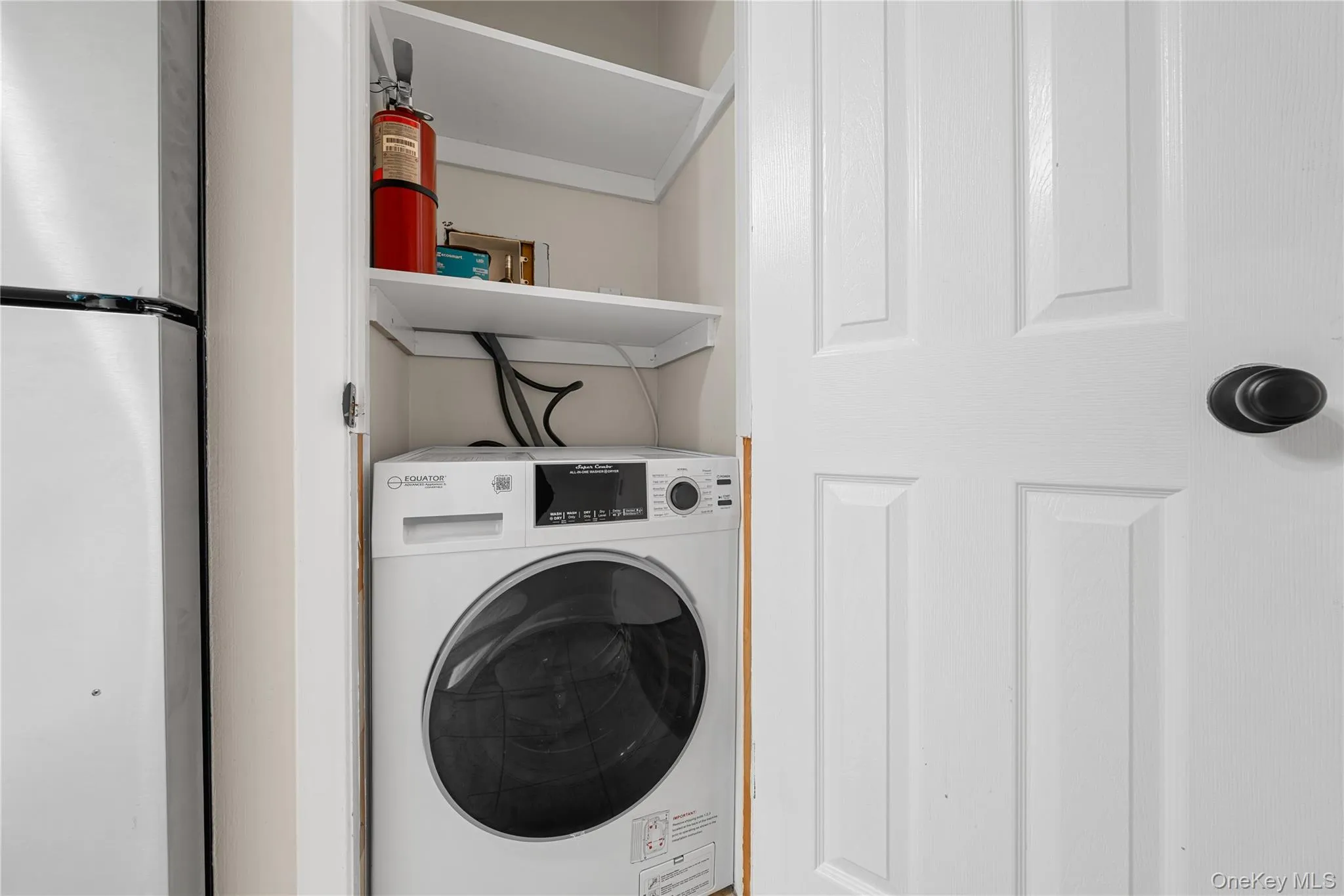 410 Jericho Turnpike, North Hempstead, NY, 2 Bedrooms Bedrooms, 5 Rooms Rooms,1 BathroomBathrooms,Residential Lease,For Rent,Jericho,0,980901 410 Jericho Turnpike, North Hempstead, NY, 2 Bedrooms Bedrooms, 5 Rooms Rooms,1 BathroomBathrooms,Residential Lease,For Rent,Jericho,0,980901