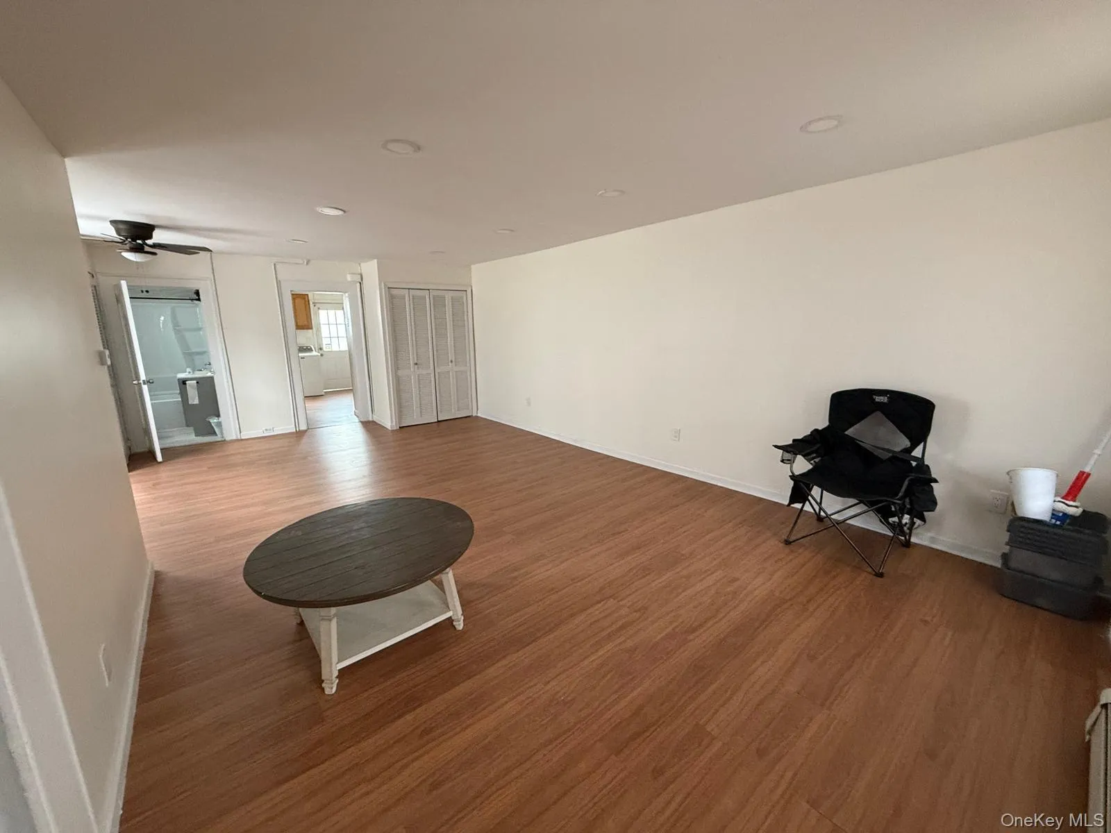 152 OLIVER AVENUE, Yonkers, NY, 3 Bedrooms Bedrooms, 6 Rooms Rooms,1 BathroomBathrooms,Residential Lease,For Rent,OLIVER AVENUE,0,980906 152 OLIVER AVENUE, Yonkers, NY, 3 Bedrooms Bedrooms, 6 Rooms Rooms,1 BathroomBathrooms,Residential Lease,For Rent,OLIVER AVENUE,0,980906