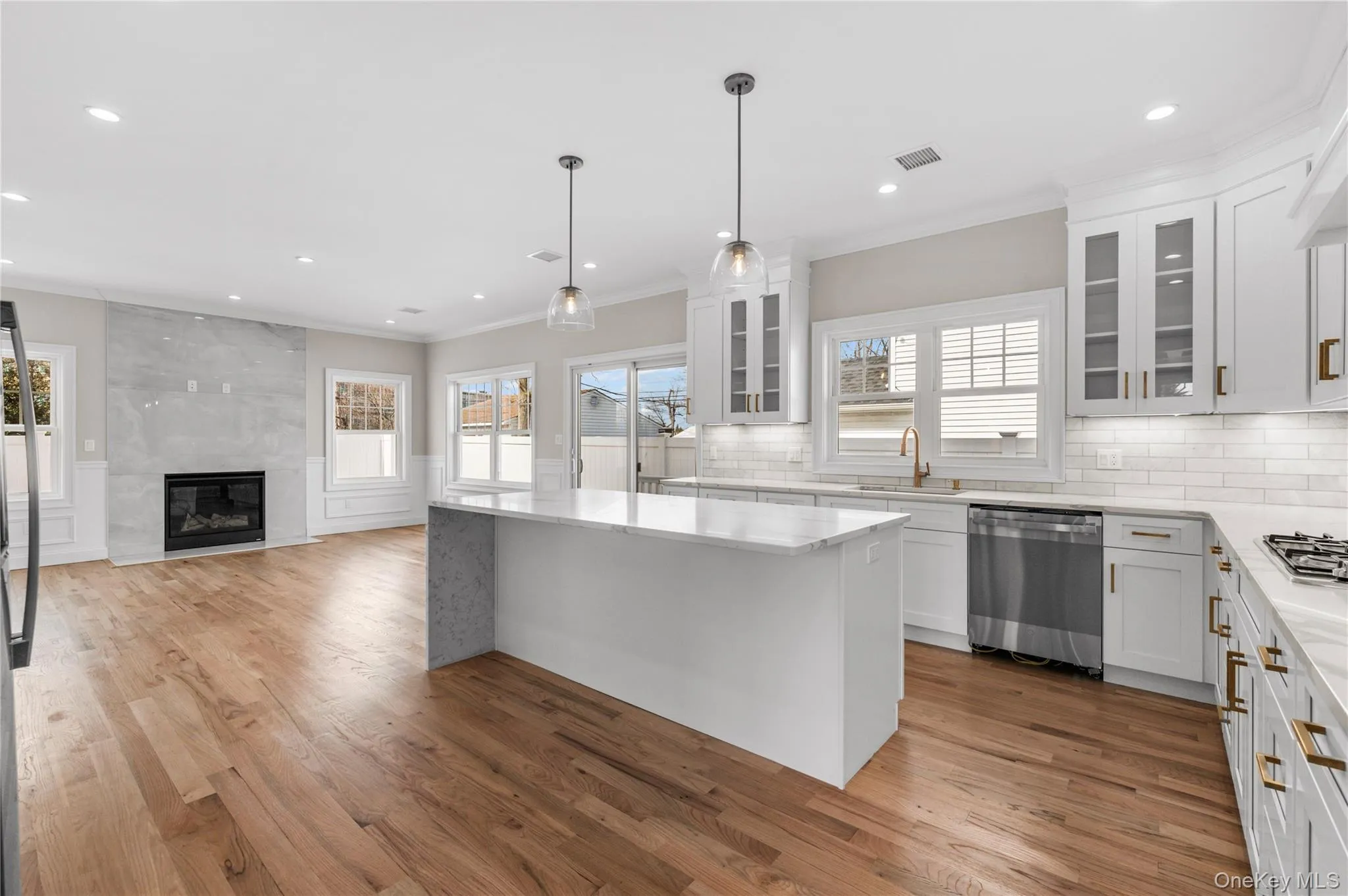43 Barter Lane, Oyster Bay, NY, 5 Bedrooms Bedrooms, 9 Rooms Rooms,3 BathroomsBathrooms,Residential,For Rent,Barter,0,980913 43 Barter Lane, Oyster Bay, NY, 5 Bedrooms Bedrooms, 9 Rooms Rooms,3 BathroomsBathrooms,Residential,For Rent,Barter,0,980913