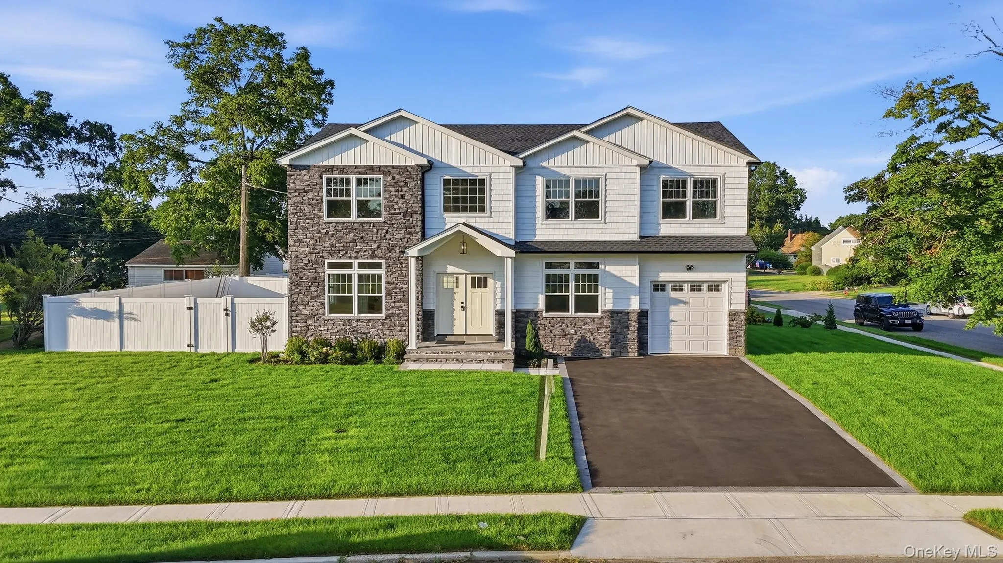 43 Barter Lane, Oyster Bay, NY, 5 Bedrooms Bedrooms, 9 Rooms Rooms,3 BathroomsBathrooms,Residential,For Rent,Barter,0,980913 43 Barter Lane, Oyster Bay, NY, 5 Bedrooms Bedrooms, 9 Rooms Rooms,3 BathroomsBathrooms,Residential,For Rent,Barter,0,980913