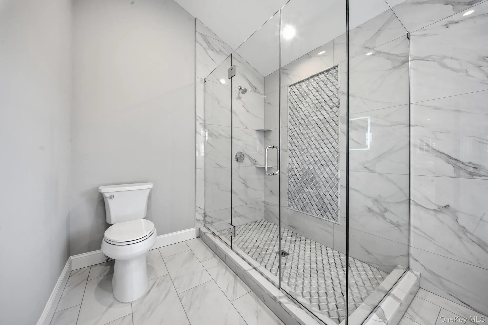 43 Barter Lane, Oyster Bay, NY, 5 Bedrooms Bedrooms, 9 Rooms Rooms,3 BathroomsBathrooms,Residential,For Rent,Barter,0,980913 43 Barter Lane, Oyster Bay, NY, 5 Bedrooms Bedrooms, 9 Rooms Rooms,3 BathroomsBathrooms,Residential,For Rent,Barter,0,980913