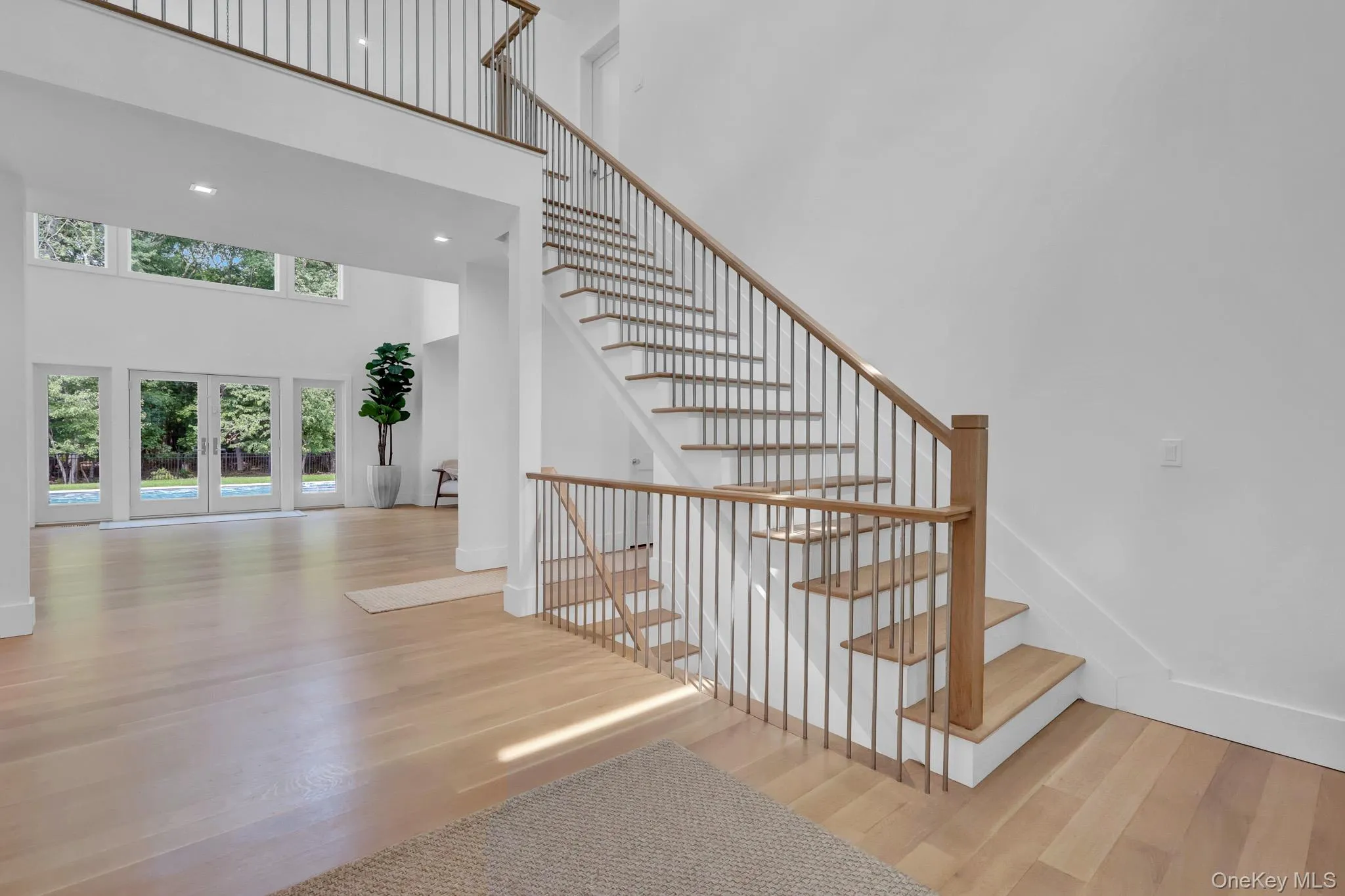 69 Jagger Lane, Southampton, New York 11977