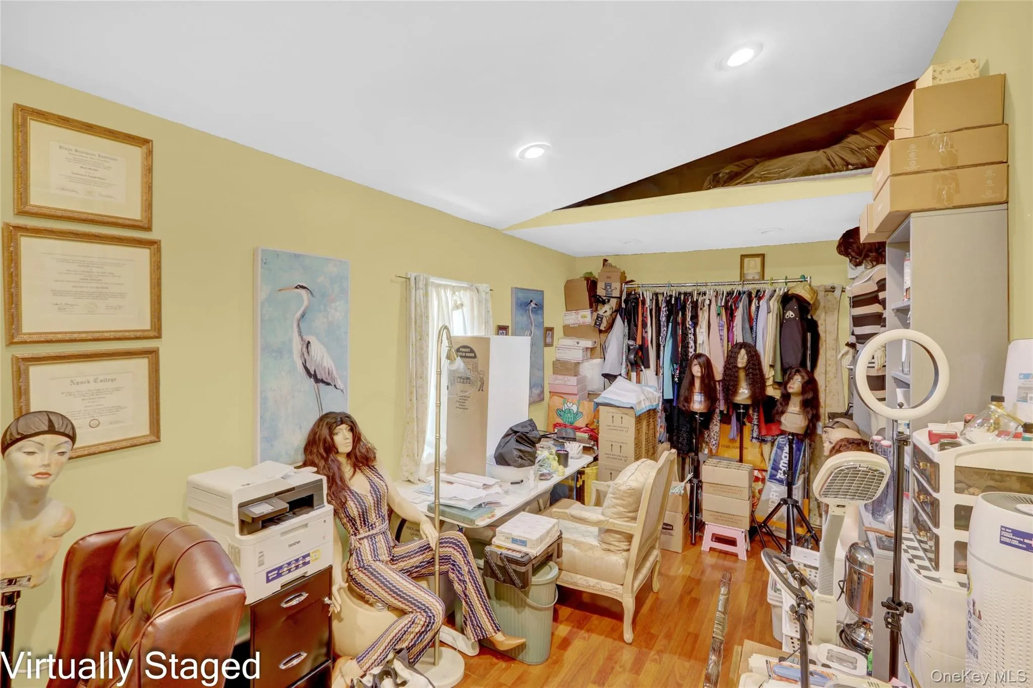 50 Crystal Street, Hempstead, NY, 5 Bedrooms Bedrooms, 9 Rooms Rooms,2 BathroomsBathrooms,Residential Sale,For Rent,Crystal,0,980921 50 Crystal Street, Hempstead, NY, 5 Bedrooms Bedrooms, 9 Rooms Rooms,2 BathroomsBathrooms,Residential Sale,For Rent,Crystal,0,980921