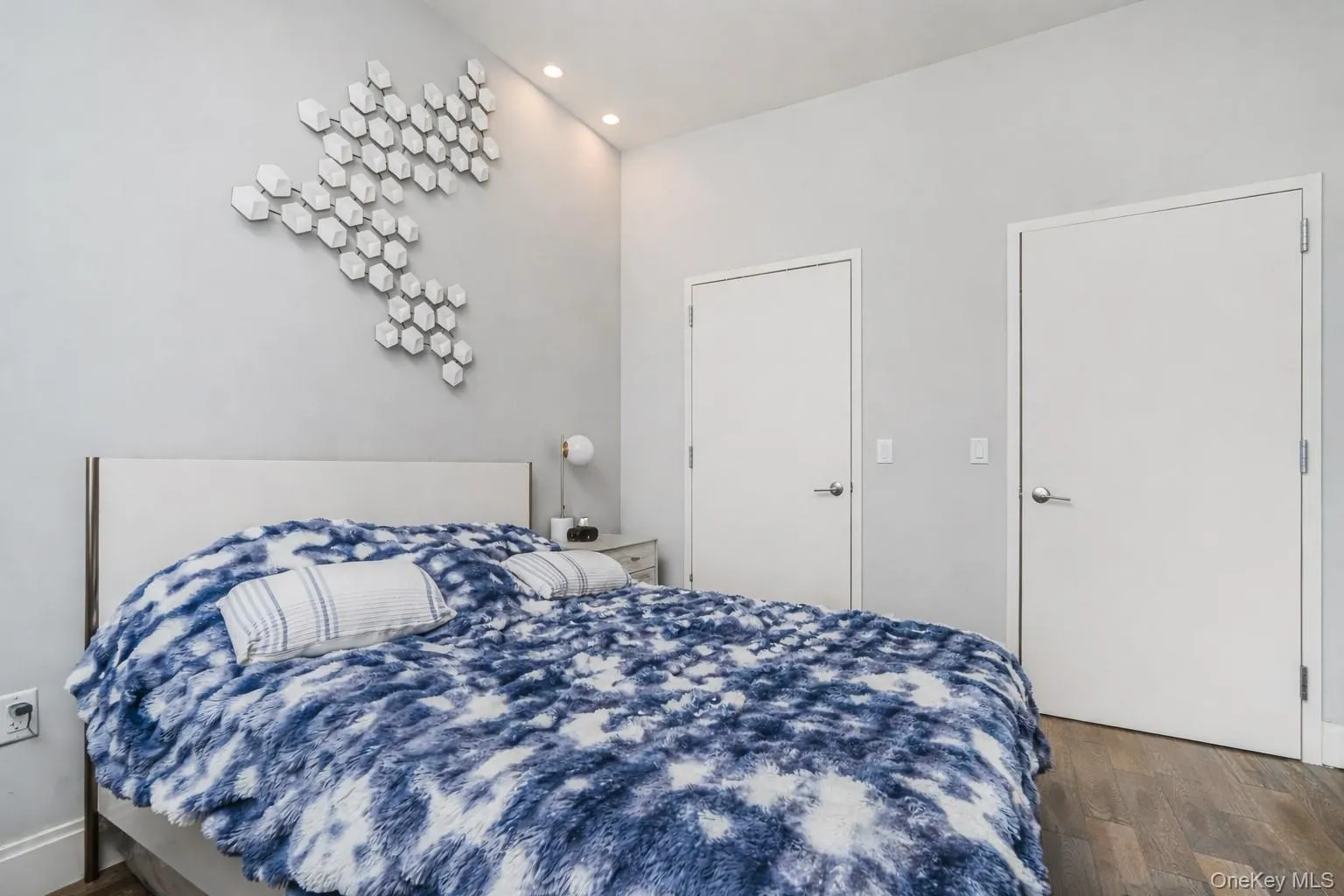 1501 Voorhies Avenue, New York, NY, 1 Bedroom Bedrooms, 2 Rooms Rooms,1 BathroomBathrooms,Residential Sale,For Rent,Voorhies,0,980924 1501 Voorhies Avenue, New York, NY, 1 Bedroom Bedrooms, 2 Rooms Rooms,1 BathroomBathrooms,Residential Sale,For Rent,Voorhies,0,980924