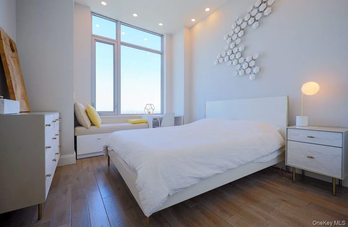 1501 Voorhies Avenue, New York, NY, 1 Bedroom Bedrooms, 2 Rooms Rooms,1 BathroomBathrooms,Residential Sale,For Rent,Voorhies,0,980924 1501 Voorhies Avenue, New York, NY, 1 Bedroom Bedrooms, 2 Rooms Rooms,1 BathroomBathrooms,Residential Sale,For Rent,Voorhies,0,980924