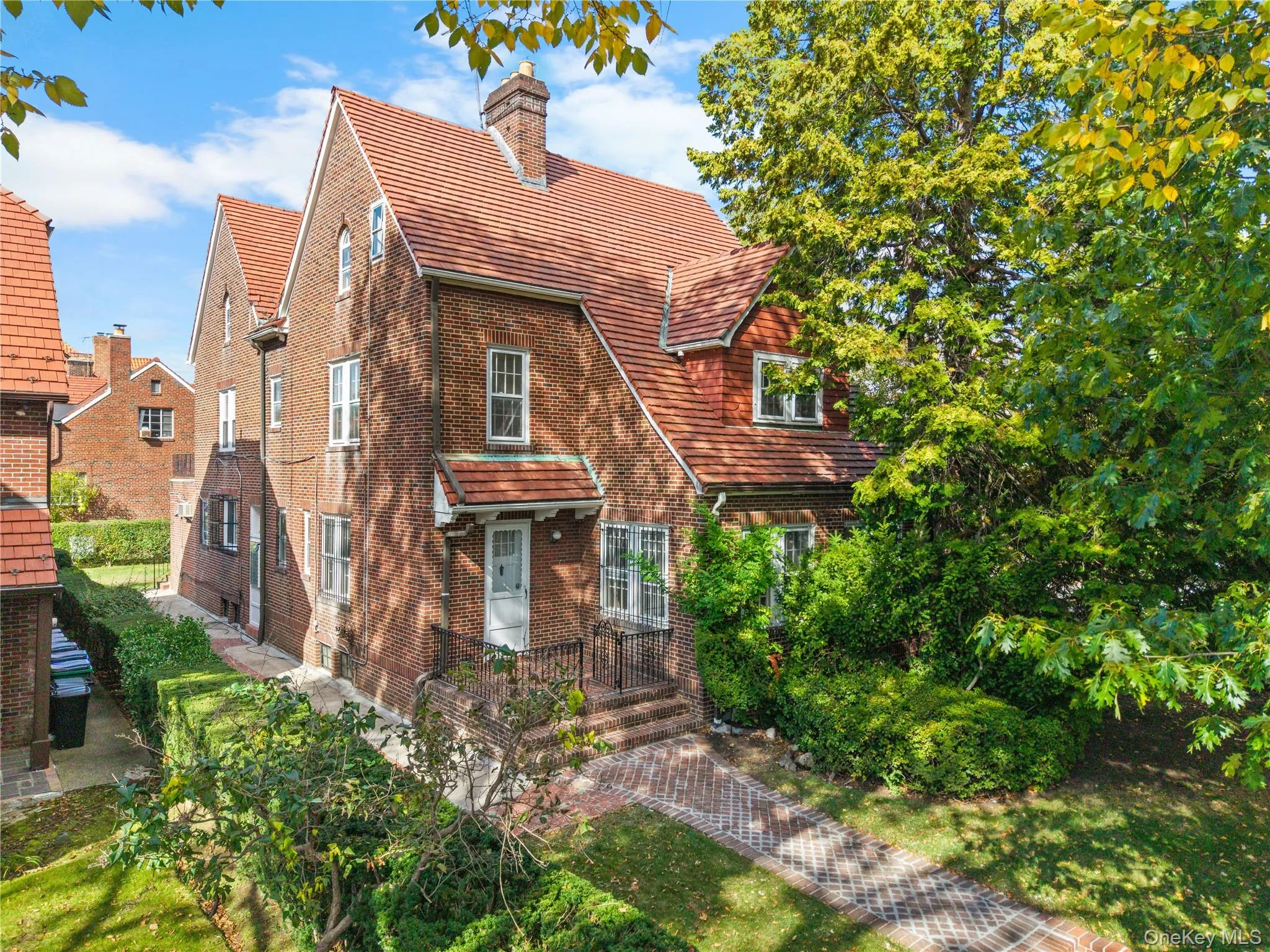 6954 Dartmouth Street, New York, NY, 6 Bedrooms Bedrooms, 12 Rooms Rooms,4 BathroomsBathrooms,Residential,For Rent,Dartmouth,0,980926 6954 Dartmouth Street, New York, NY, 6 Bedrooms Bedrooms, 12 Rooms Rooms,4 BathroomsBathrooms,Residential,For Rent,Dartmouth,0,980926