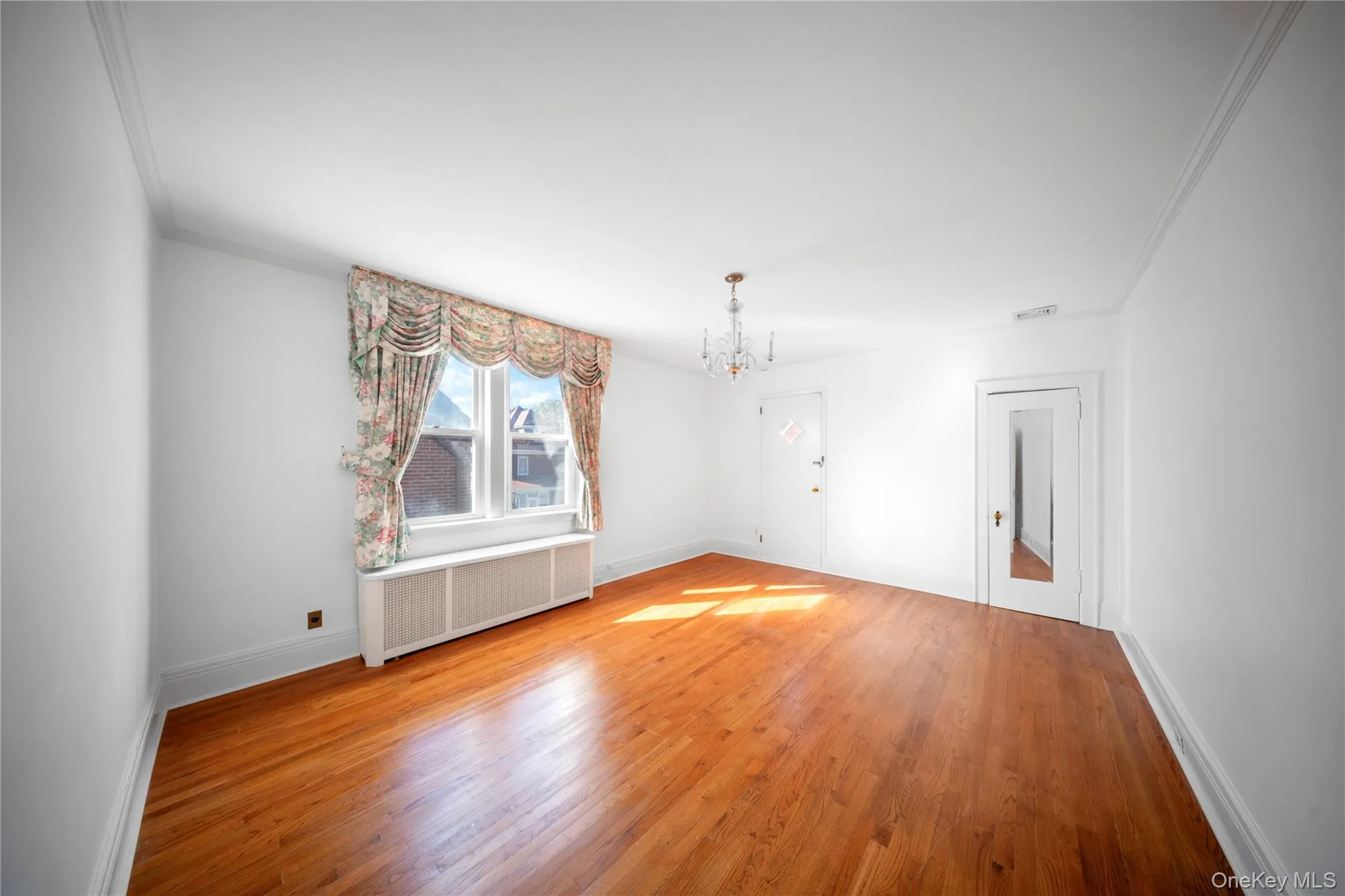 6954 Dartmouth Street, New York, NY, 6 Bedrooms Bedrooms, 12 Rooms Rooms,4 BathroomsBathrooms,Residential,For Rent,Dartmouth,0,980926 6954 Dartmouth Street, New York, NY, 6 Bedrooms Bedrooms, 12 Rooms Rooms,4 BathroomsBathrooms,Residential,For Rent,Dartmouth,0,980926