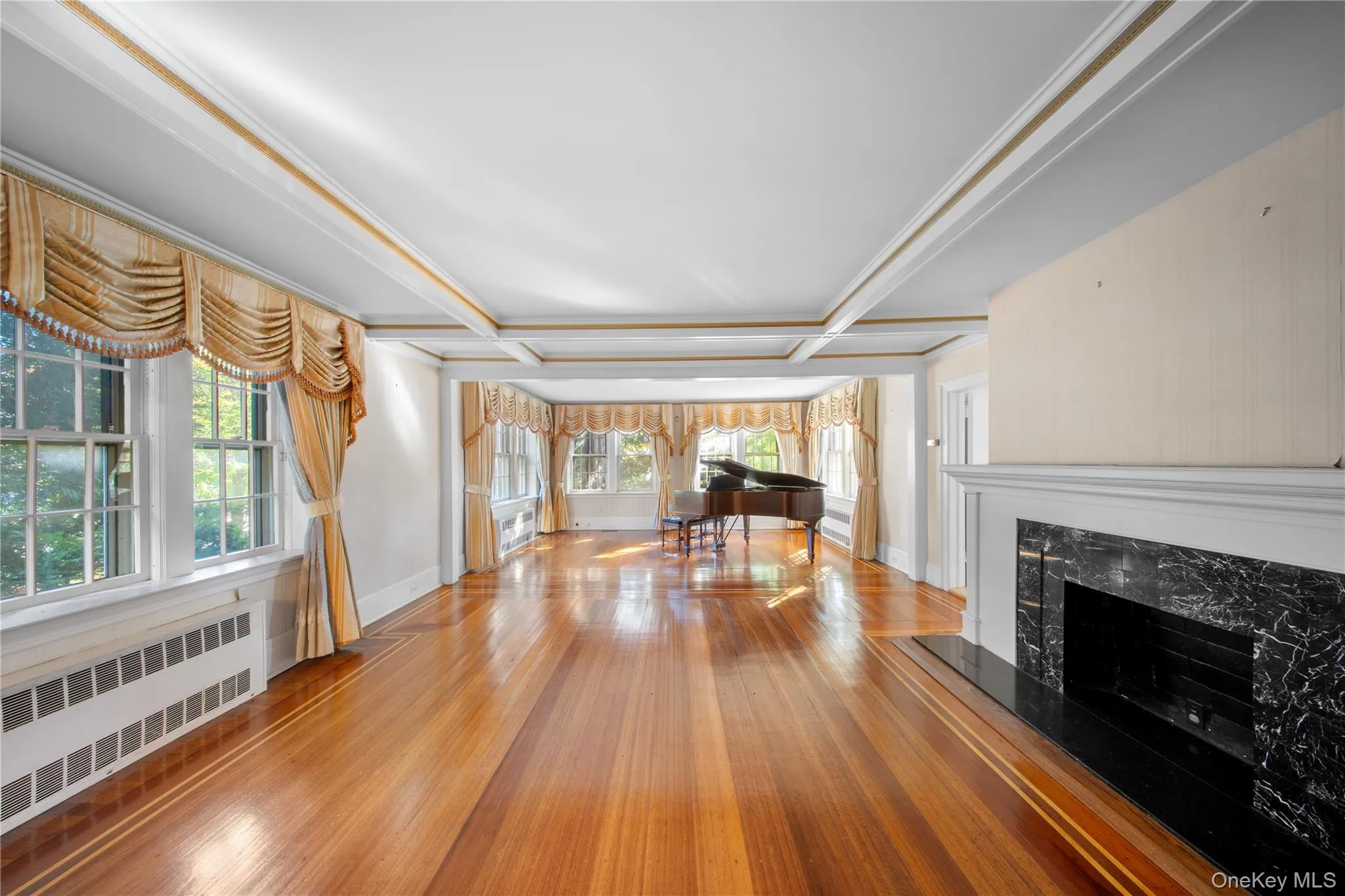 6954 Dartmouth Street, New York, NY, 6 Bedrooms Bedrooms, 12 Rooms Rooms,4 BathroomsBathrooms,Residential,For Rent,Dartmouth,0,980926 6954 Dartmouth Street, New York, NY, 6 Bedrooms Bedrooms, 12 Rooms Rooms,4 BathroomsBathrooms,Residential,For Rent,Dartmouth,0,980926
