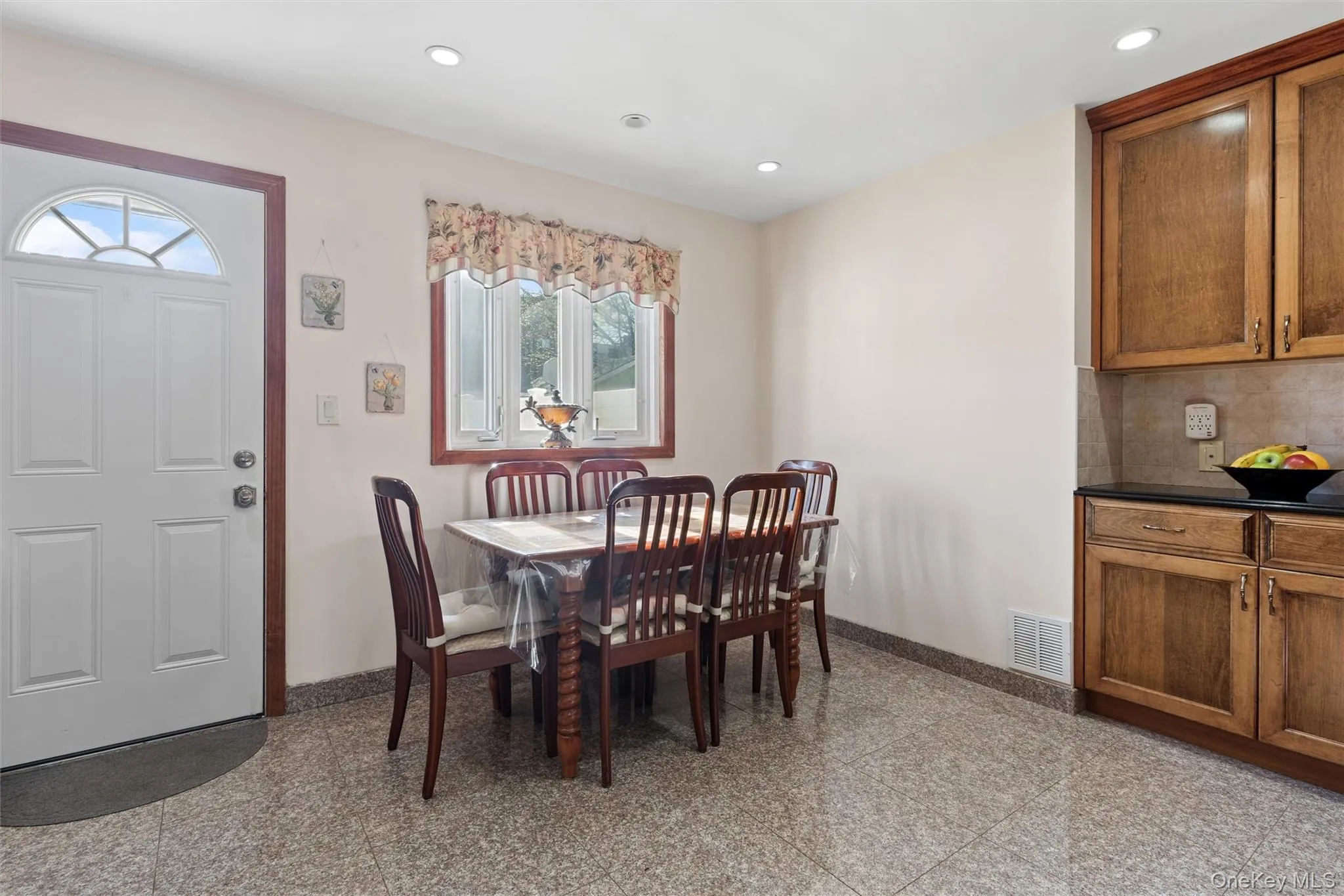 Eat-in kitchen offers a cozy space for everyday meals Eat-in kitchen offers a cozy space for everyday meals