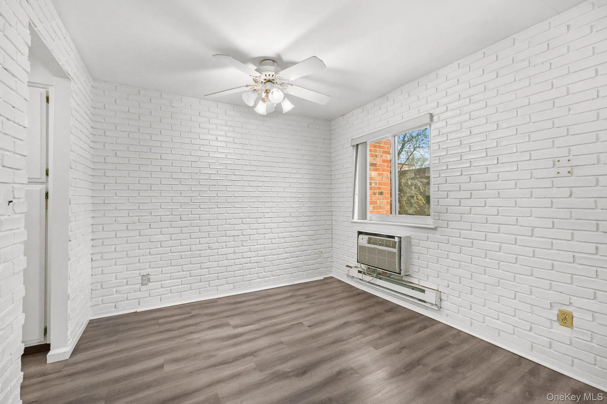 115 Dehaven Drive, Yonkers, NY, 3 Bedrooms Bedrooms, 6 Rooms Rooms,2 BathroomsBathrooms,Residential,For Rent,Dehaven,0,980958 115 Dehaven Drive, Yonkers, NY, 3 Bedrooms Bedrooms, 6 Rooms Rooms,2 BathroomsBathrooms,Residential,For Rent,Dehaven,0,980958