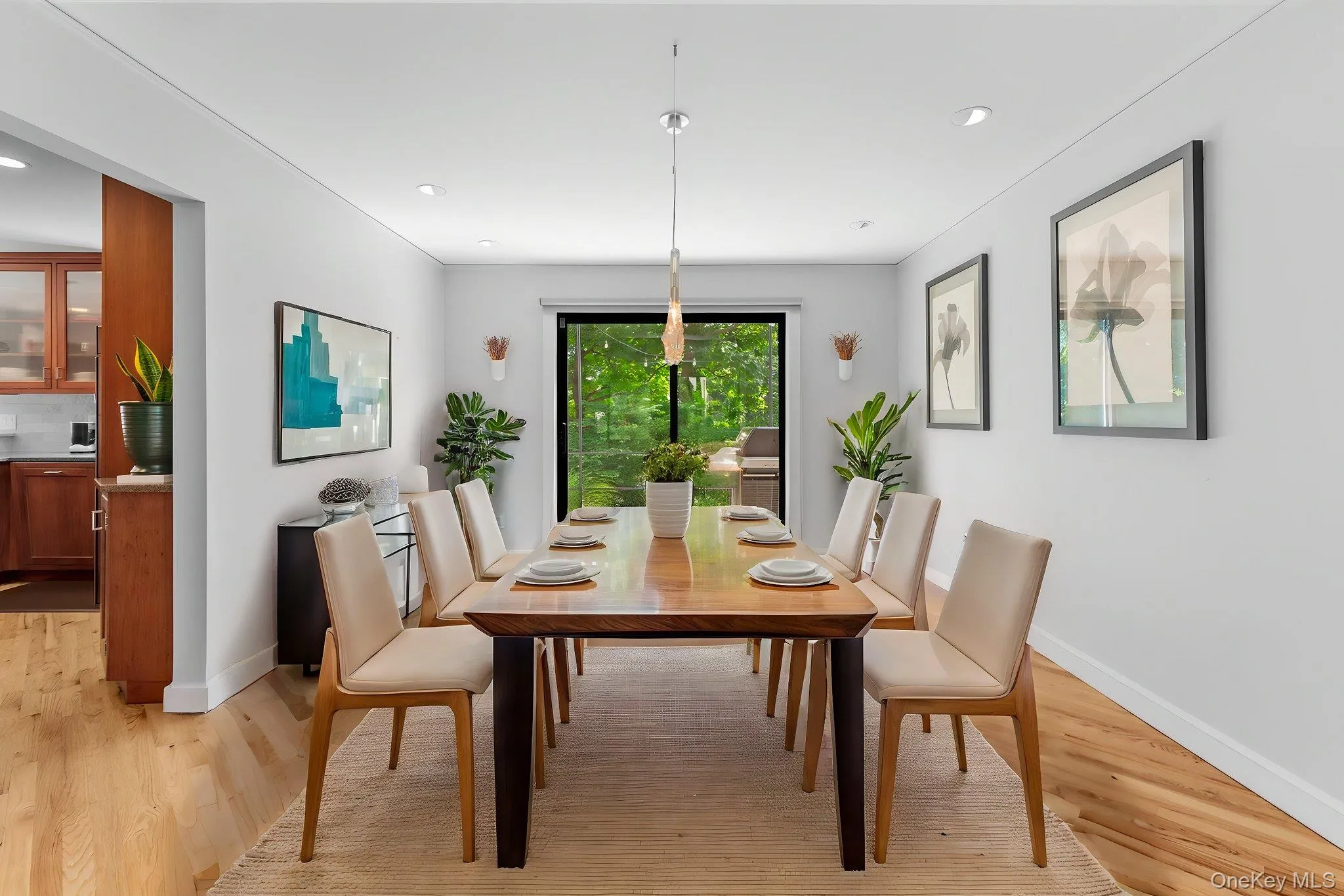 27 Stone Cabin Road, New Rochelle, NY, 5 Bedrooms Bedrooms, 10 Rooms Rooms,4 BathroomsBathrooms,Residential Lease,For Rent,Stone Cabin,0,980968 27 Stone Cabin Road, New Rochelle, NY, 5 Bedrooms Bedrooms, 10 Rooms Rooms,4 BathroomsBathrooms,Residential Lease,For Rent,Stone Cabin,0,980968