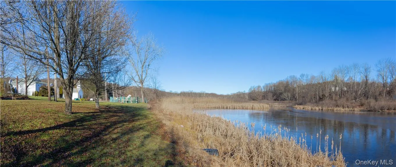 Holmes is desired for its ease of commute to Route 22, I84/684, Taconic parkway and multiple Metro North train stations. Holmes is desired for its ease of commute to Route 22, I84/684, Taconic parkway and multiple Metro North train stations.