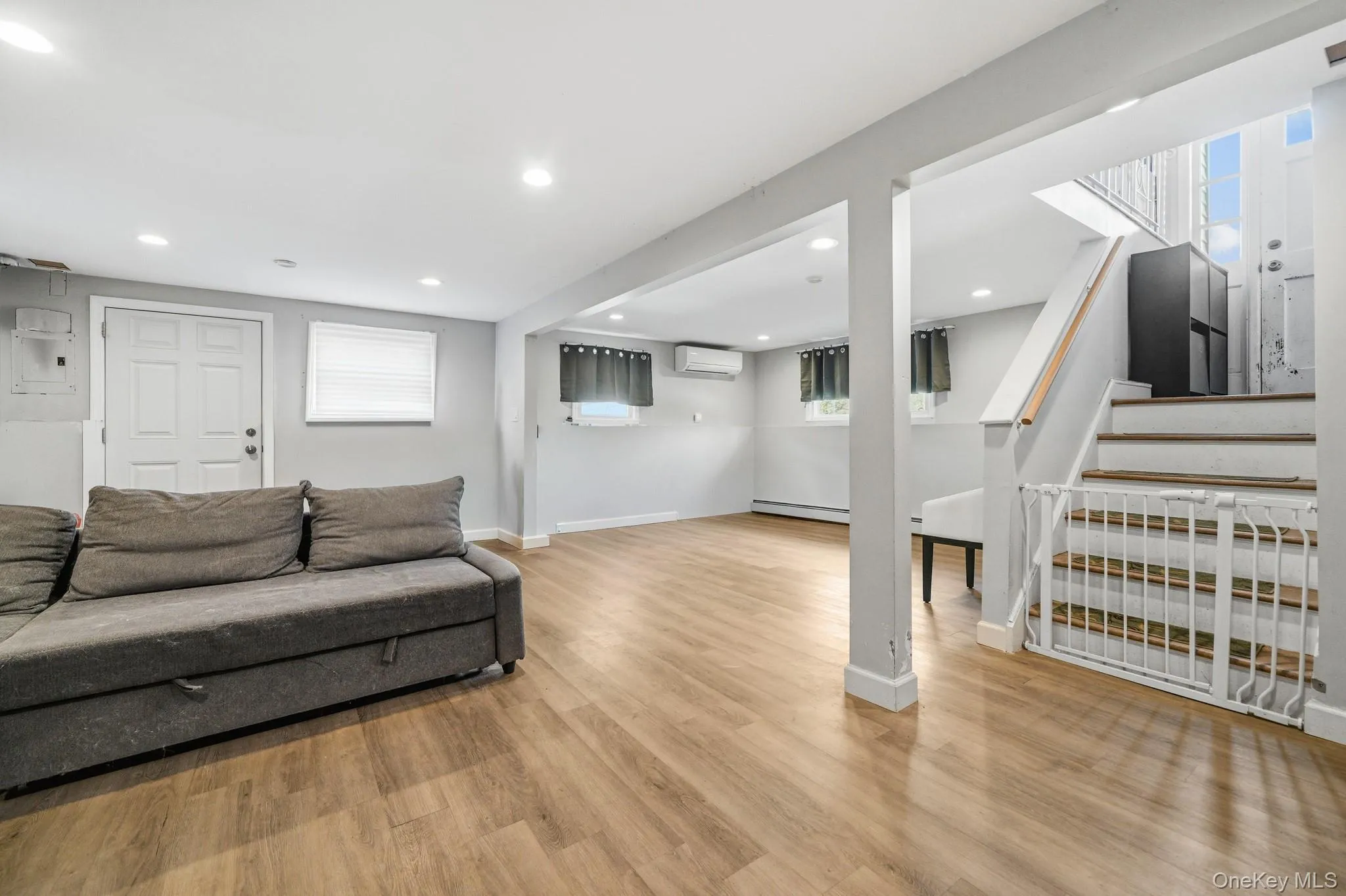 14 Dickinson Avenue, Clarkstown, NY, 4 Bedrooms Bedrooms, 10 Rooms Rooms,2 BathroomsBathrooms,Residential Sale,For Rent,Dickinson,0,980982 14 Dickinson Avenue, Clarkstown, NY, 4 Bedrooms Bedrooms, 10 Rooms Rooms,2 BathroomsBathrooms,Residential Sale,For Rent,Dickinson,0,980982