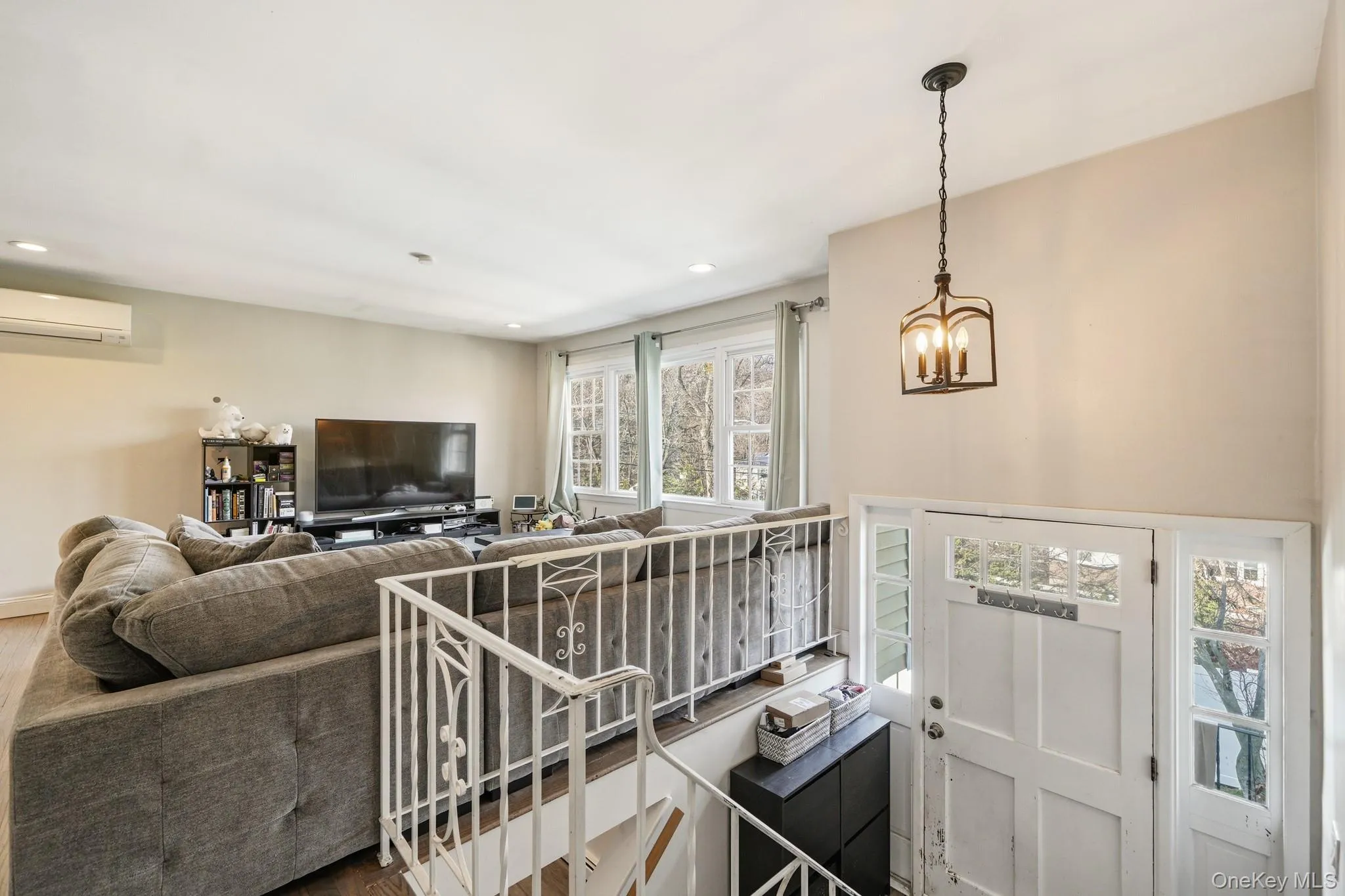 14 Dickinson Avenue, Clarkstown, NY, 4 Bedrooms Bedrooms, 10 Rooms Rooms,2 BathroomsBathrooms,Residential Sale,For Rent,Dickinson,0,980982 14 Dickinson Avenue, Clarkstown, NY, 4 Bedrooms Bedrooms, 10 Rooms Rooms,2 BathroomsBathrooms,Residential Sale,For Rent,Dickinson,0,980982