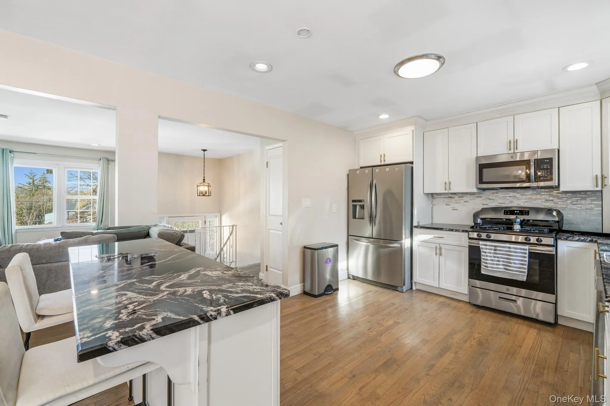 14 Dickinson Avenue, Clarkstown, NY, 4 Bedrooms Bedrooms, 10 Rooms Rooms,2 BathroomsBathrooms,Residential Sale,For Rent,Dickinson,0,980982 14 Dickinson Avenue, Clarkstown, NY, 4 Bedrooms Bedrooms, 10 Rooms Rooms,2 BathroomsBathrooms,Residential Sale,For Rent,Dickinson,0,980982