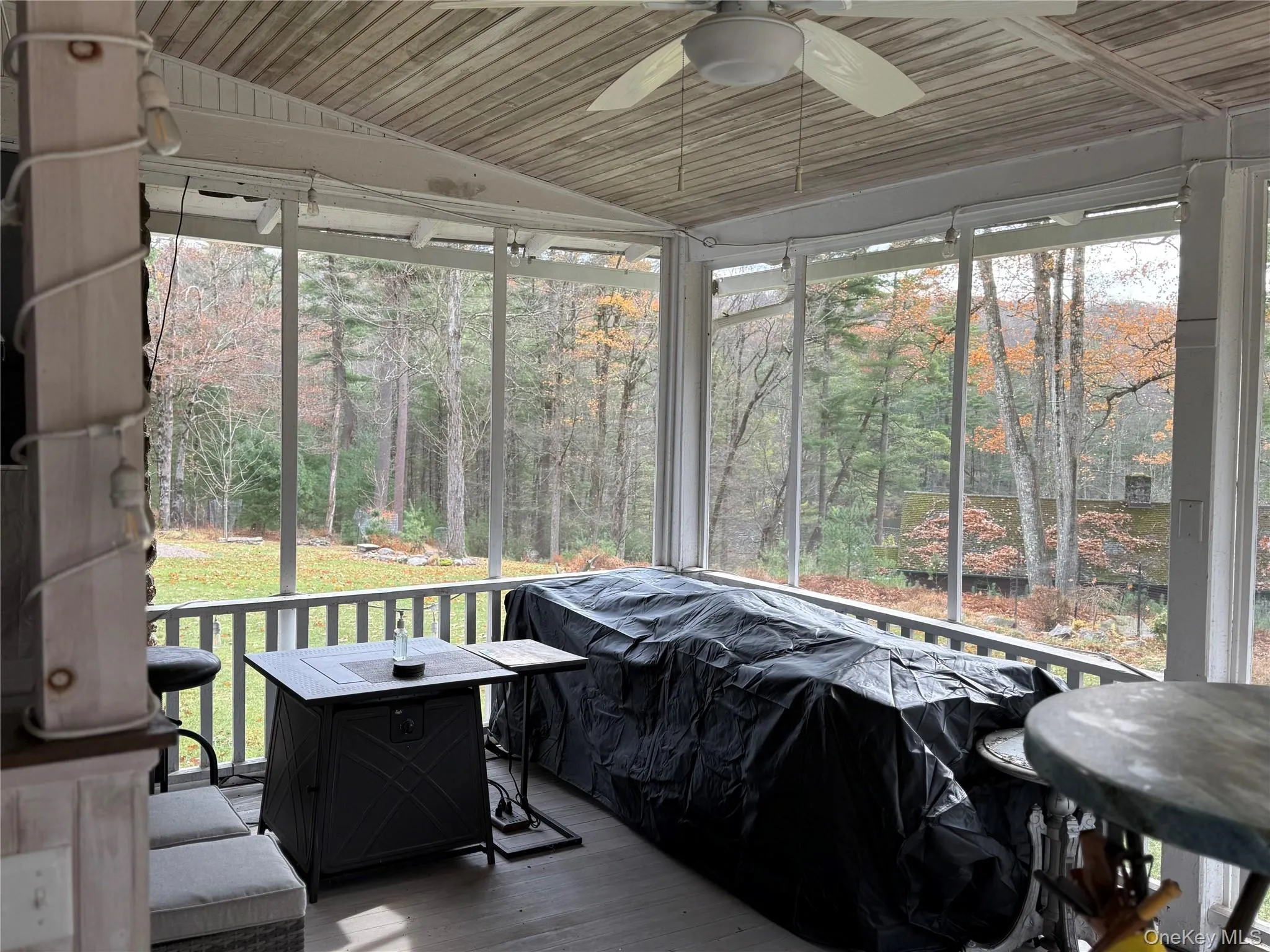 screened in porch screened in porch