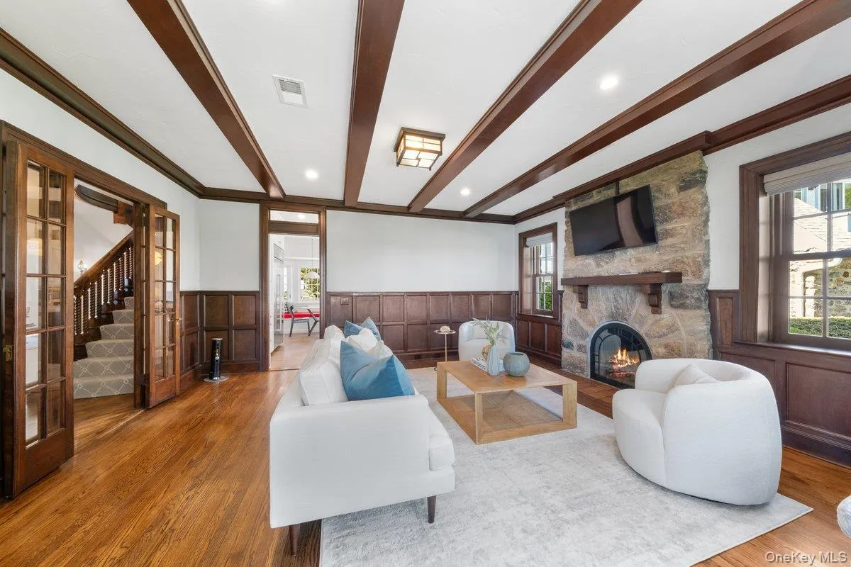 56 Park Avenue, Mamaroneck, NY, 5 Bedrooms Bedrooms, 11 Rooms Rooms,5 BathroomsBathrooms,Residential,For Rent,Park,0,981012 56 Park Avenue, Mamaroneck, NY, 5 Bedrooms Bedrooms, 11 Rooms Rooms,5 BathroomsBathrooms,Residential,For Rent,Park,0,981012