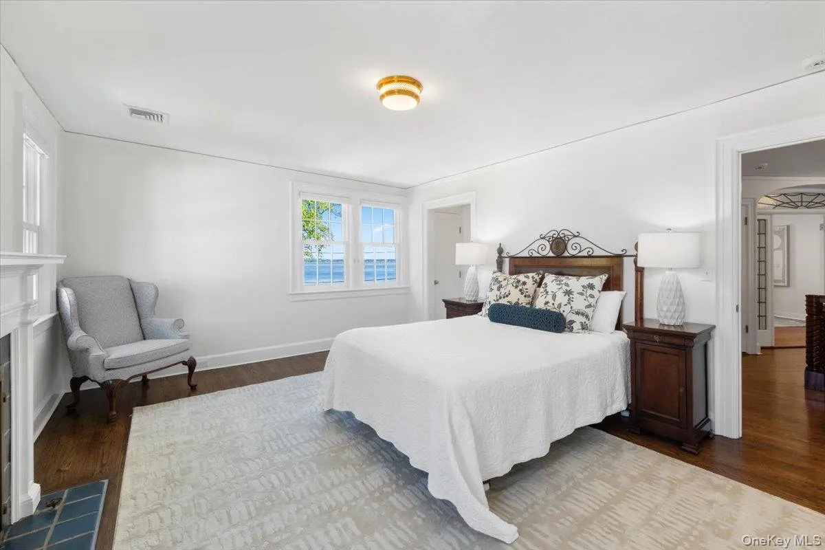 56 Park Avenue, Mamaroneck, NY, 5 Bedrooms Bedrooms, 11 Rooms Rooms,5 BathroomsBathrooms,Residential,For Rent,Park,0,981012 56 Park Avenue, Mamaroneck, NY, 5 Bedrooms Bedrooms, 11 Rooms Rooms,5 BathroomsBathrooms,Residential,For Rent,Park,0,981012