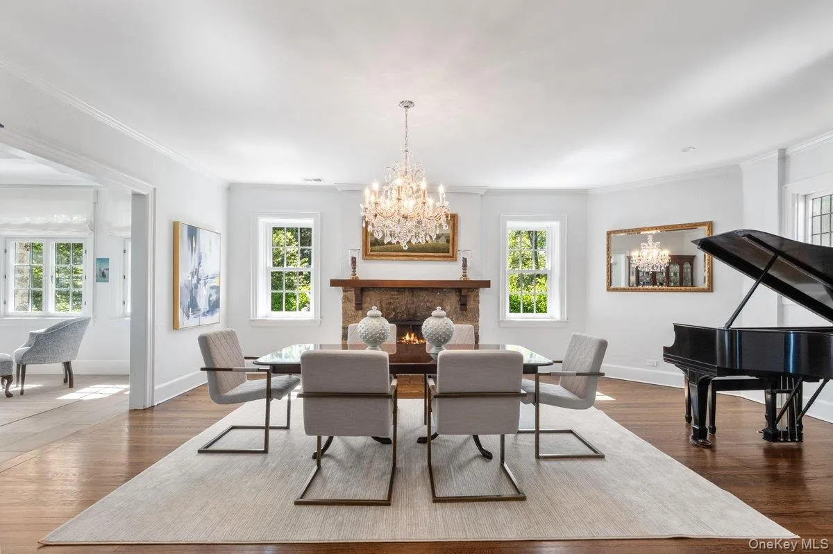 56 Park Avenue, Mamaroneck, NY, 5 Bedrooms Bedrooms, 11 Rooms Rooms,5 BathroomsBathrooms,Residential,For Rent,Park,0,981012 56 Park Avenue, Mamaroneck, NY, 5 Bedrooms Bedrooms, 11 Rooms Rooms,5 BathroomsBathrooms,Residential,For Rent,Park,0,981012