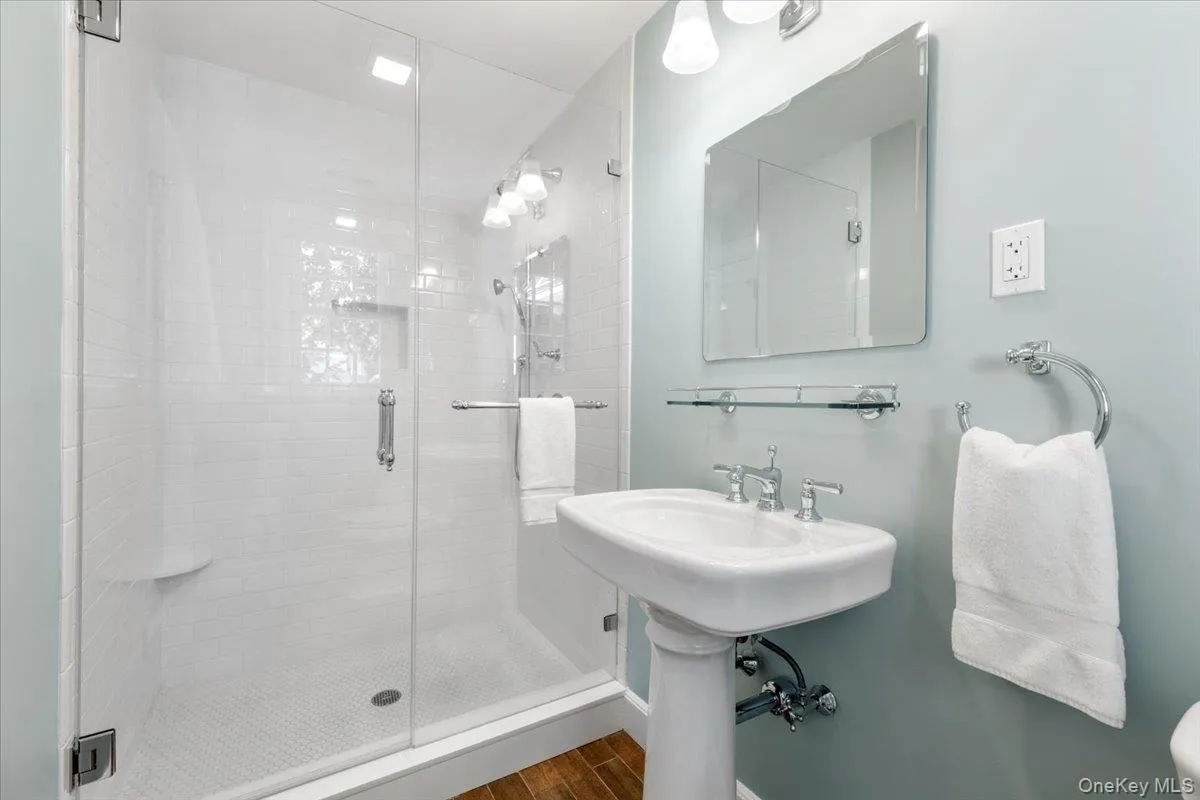 56 Park Avenue, Mamaroneck, NY, 5 Bedrooms Bedrooms, 11 Rooms Rooms,5 BathroomsBathrooms,Residential,For Rent,Park,0,981012 56 Park Avenue, Mamaroneck, NY, 5 Bedrooms Bedrooms, 11 Rooms Rooms,5 BathroomsBathrooms,Residential,For Rent,Park,0,981012