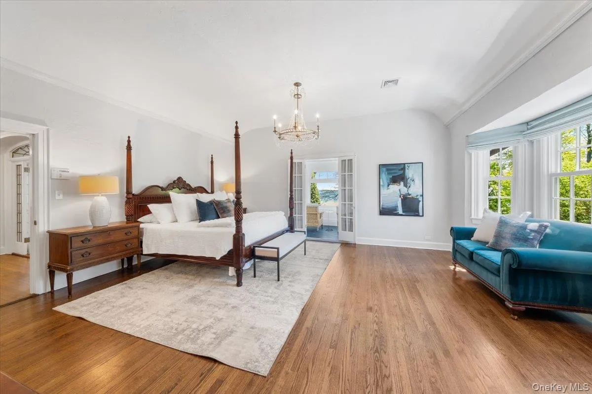 56 Park Avenue, Mamaroneck, NY, 5 Bedrooms Bedrooms, 11 Rooms Rooms,5 BathroomsBathrooms,Residential,For Rent,Park,0,981012 56 Park Avenue, Mamaroneck, NY, 5 Bedrooms Bedrooms, 11 Rooms Rooms,5 BathroomsBathrooms,Residential,For Rent,Park,0,981012